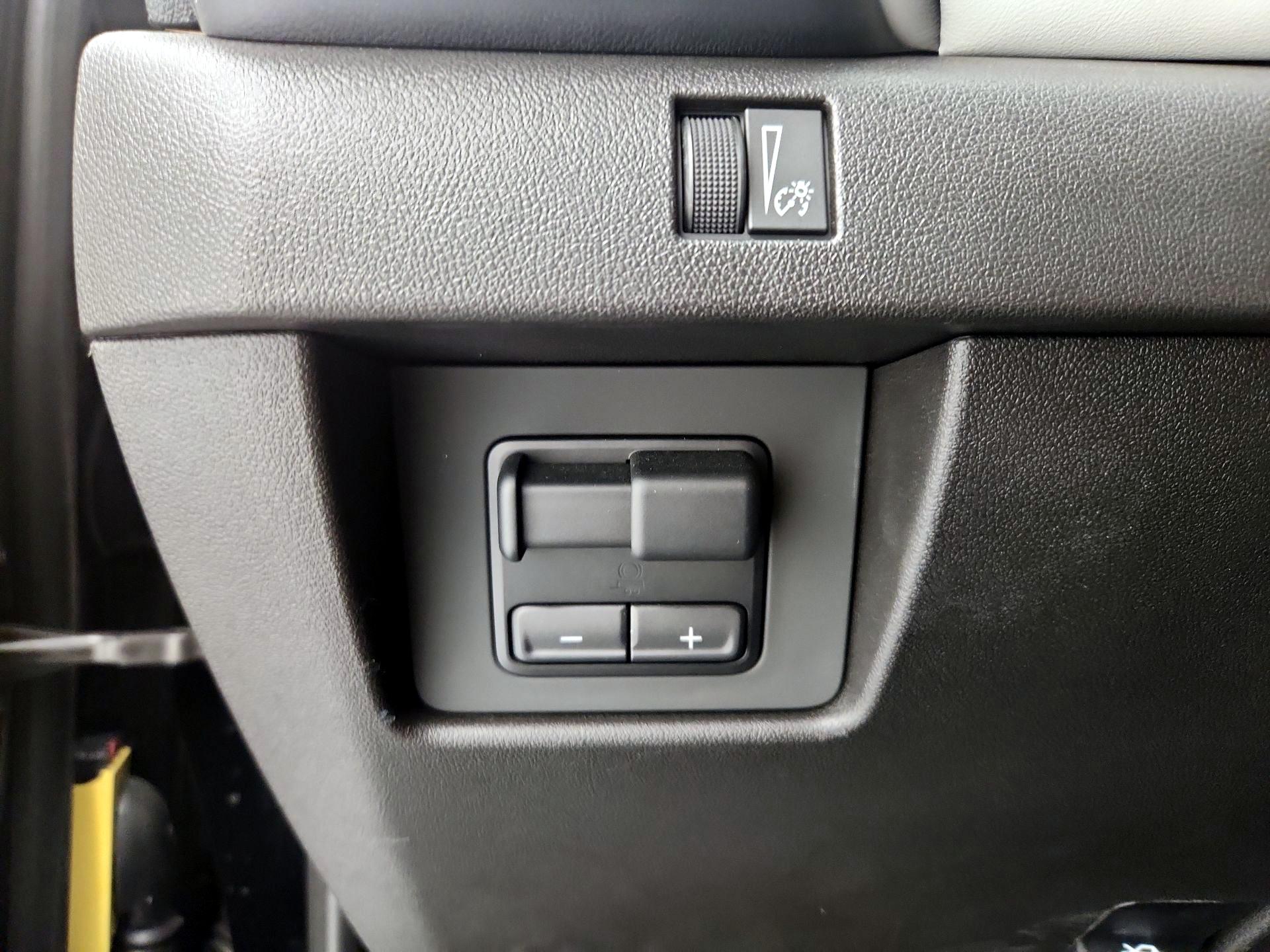 Thumbnail: 2024 GMC Canyon - 13