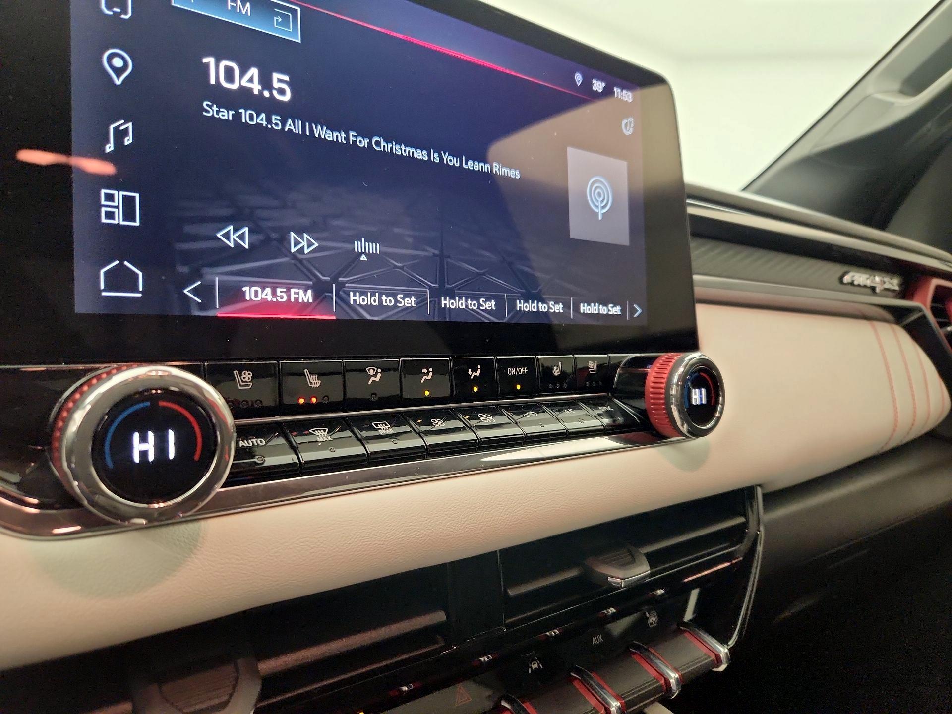 Thumbnail: 2024 GMC Canyon - 16