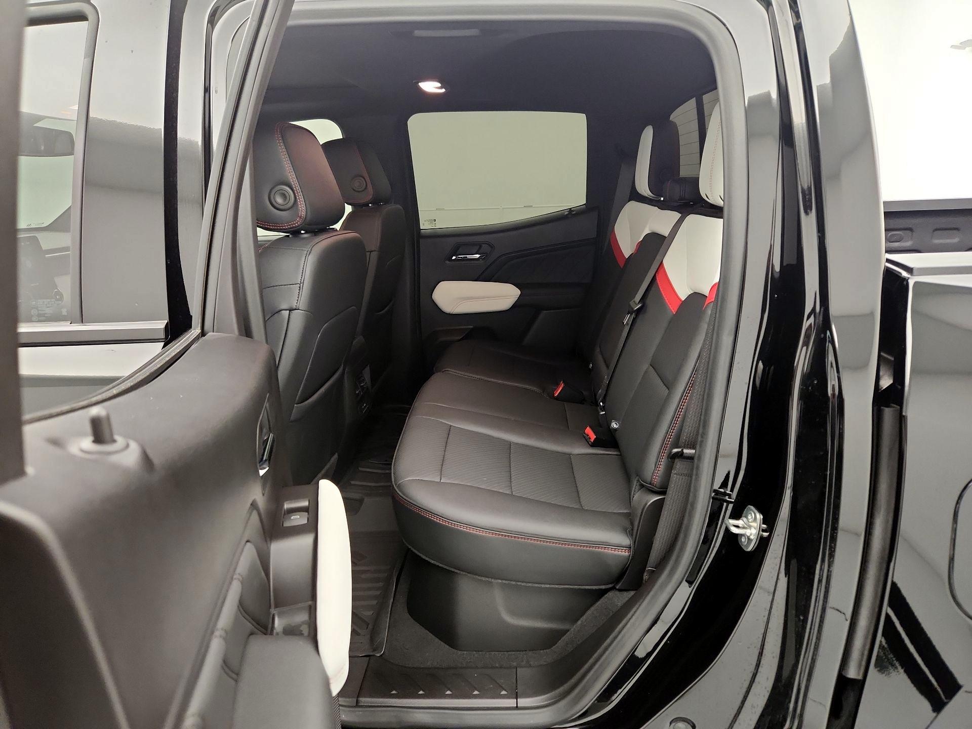 Thumbnail: 2024 GMC Canyon - 20