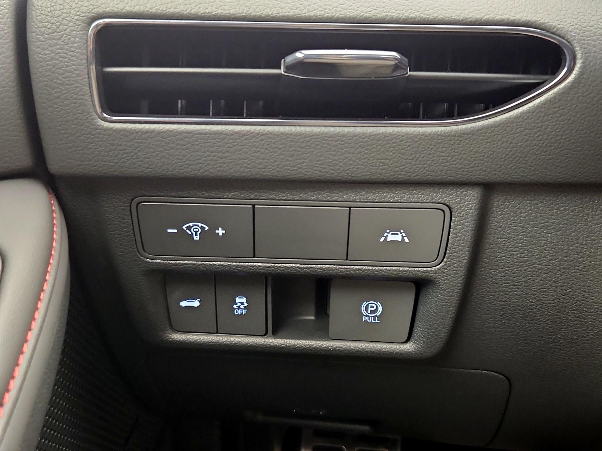 Thumbnail: 2023 Hyundai Sonata - 13