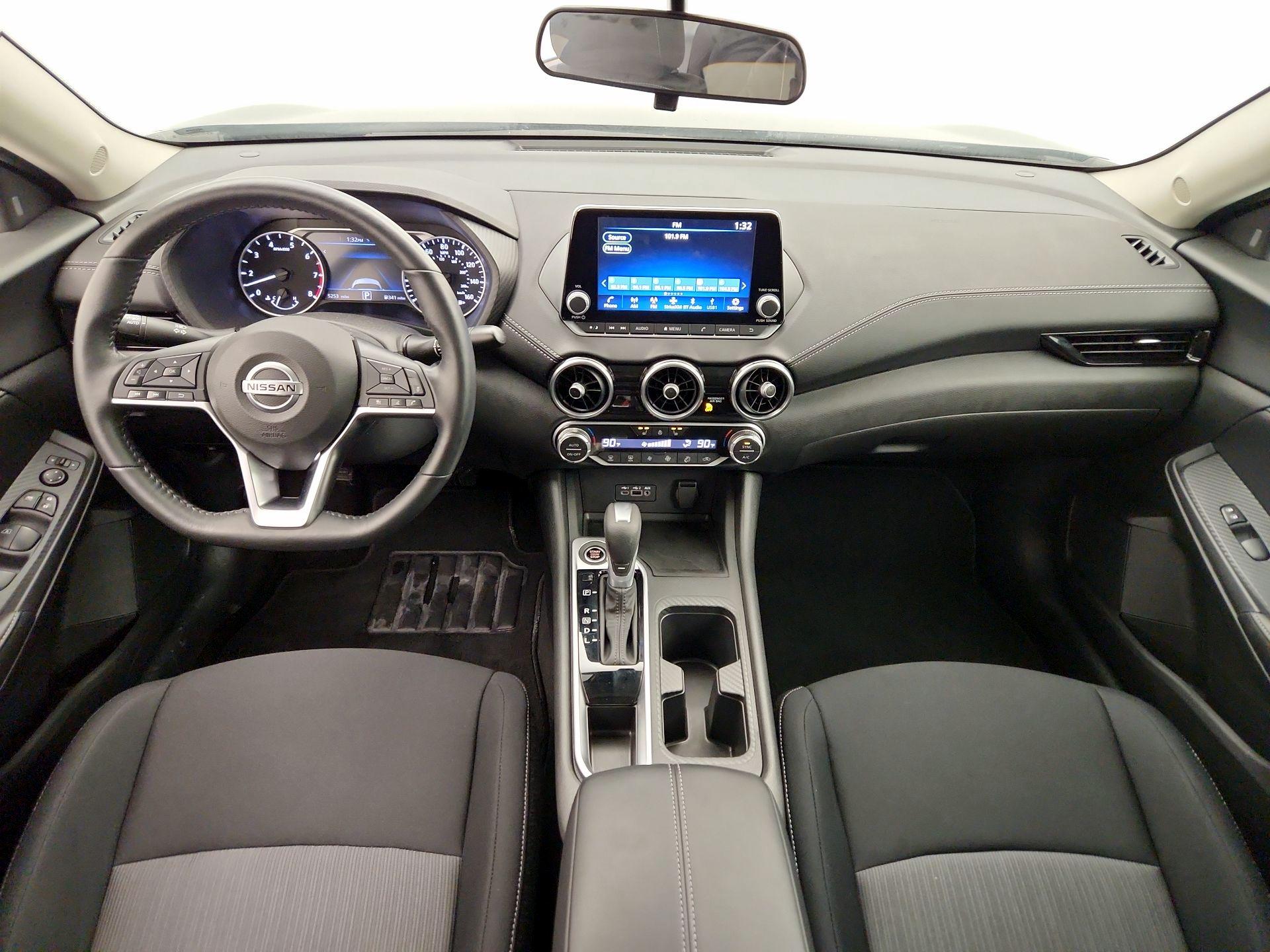 Thumbnail: 2023 Nissan Sentra - 9