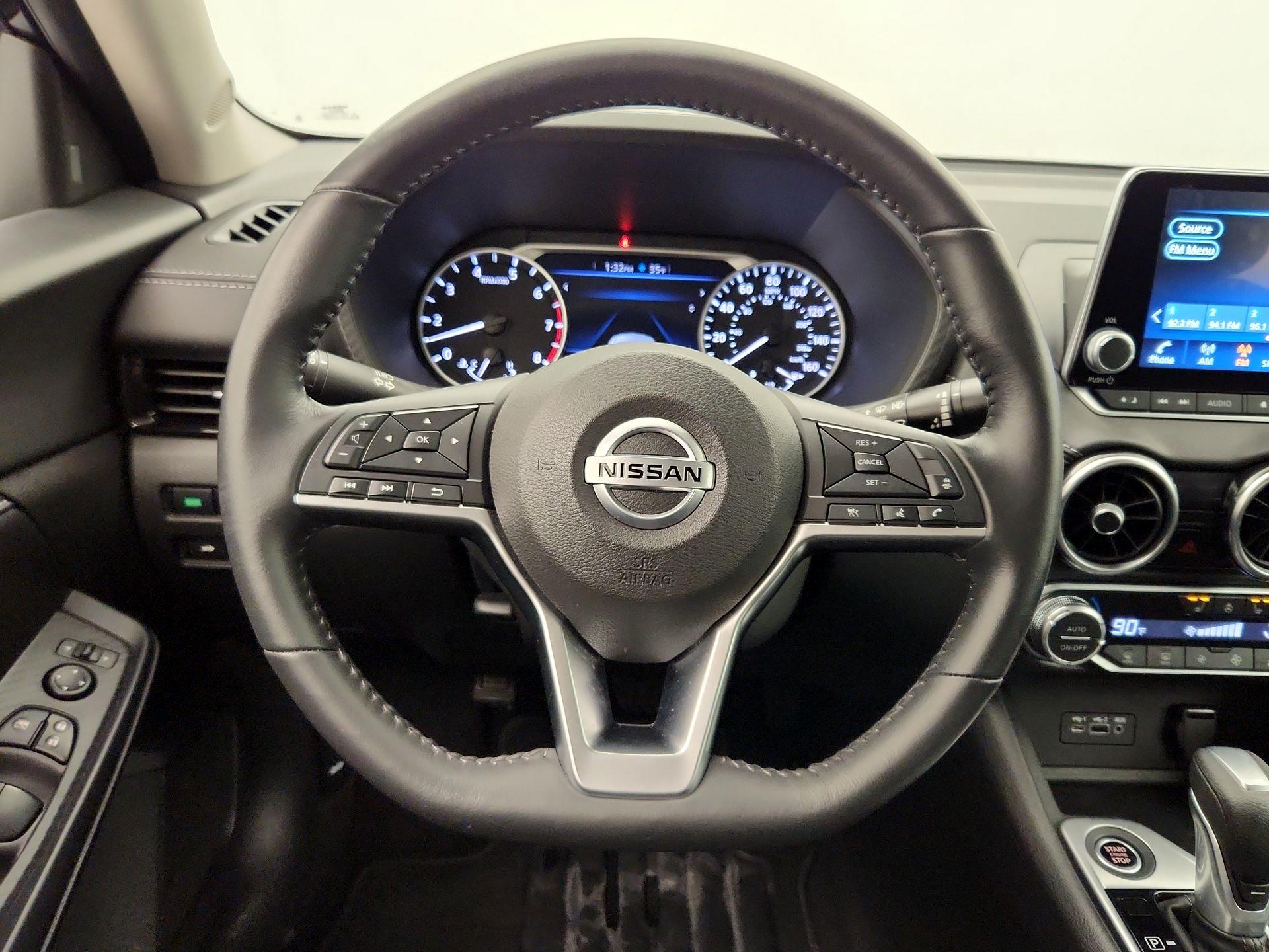 Thumbnail: 2023 Nissan Sentra - 10