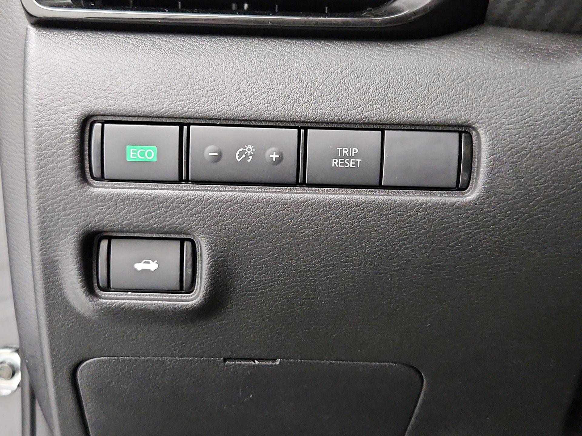 Thumbnail: 2023 Nissan Sentra - 13