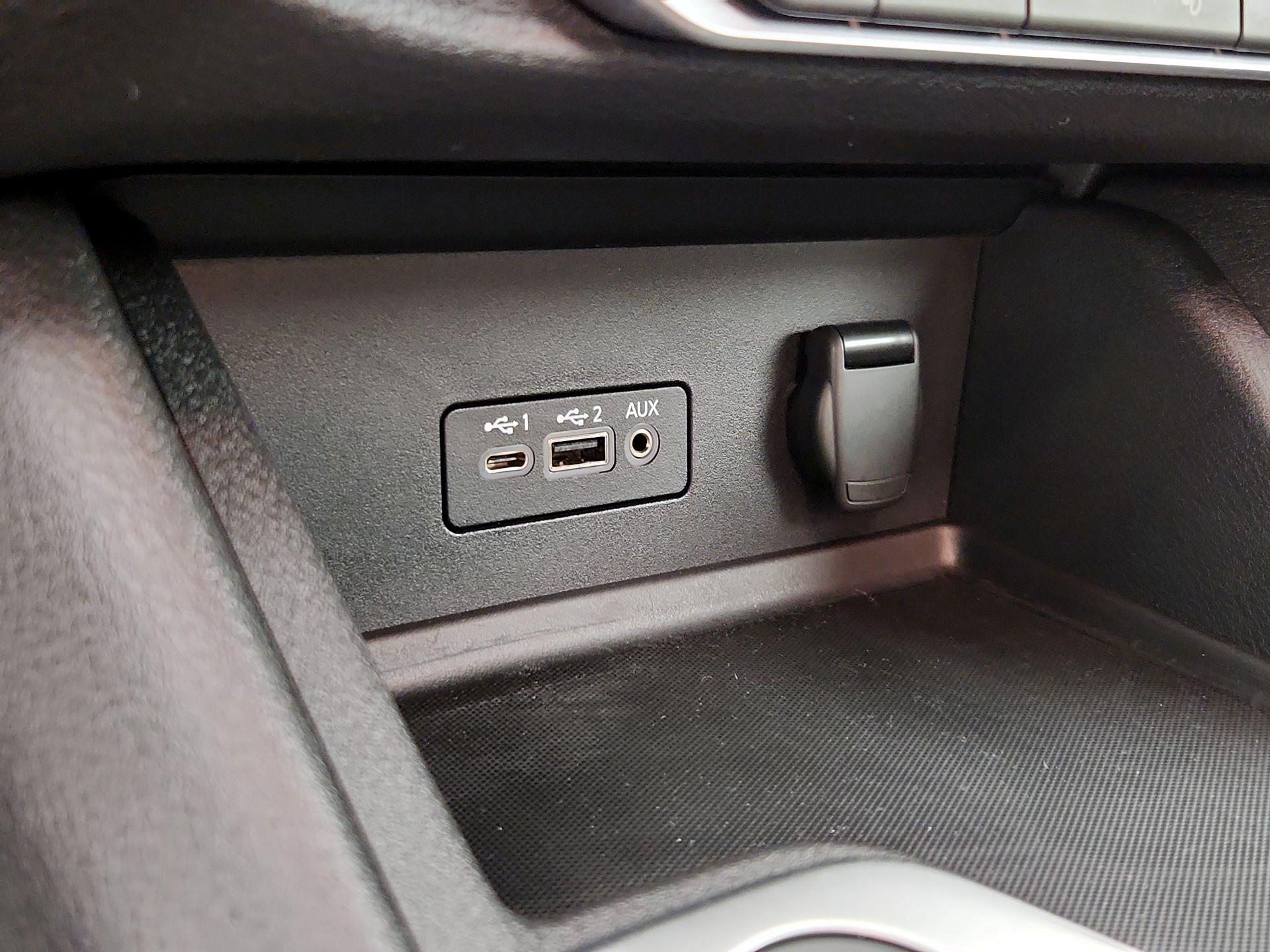 Thumbnail: 2023 Nissan Sentra - 18