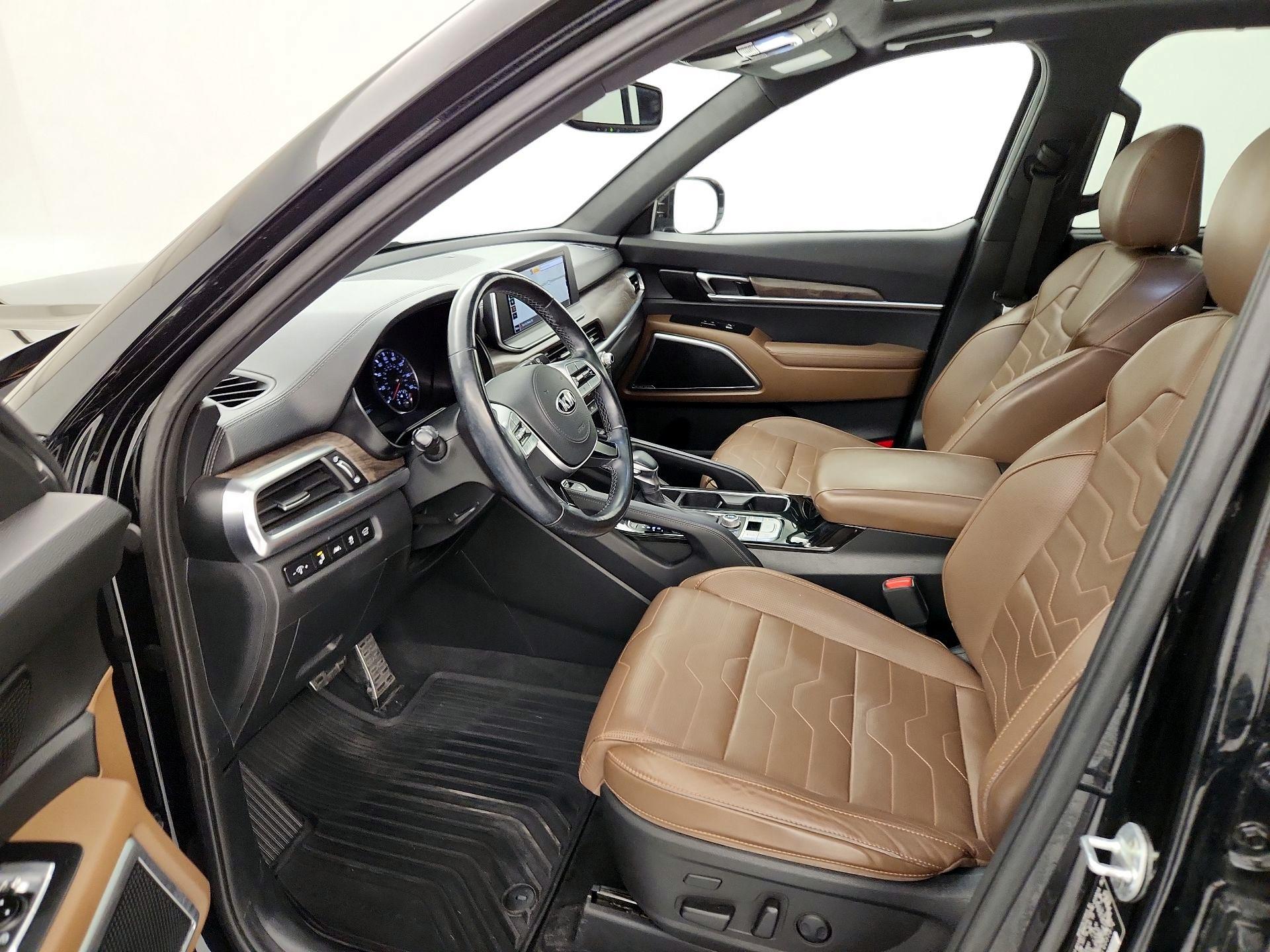 Thumbnail: 2020 Kia Telluride - 11