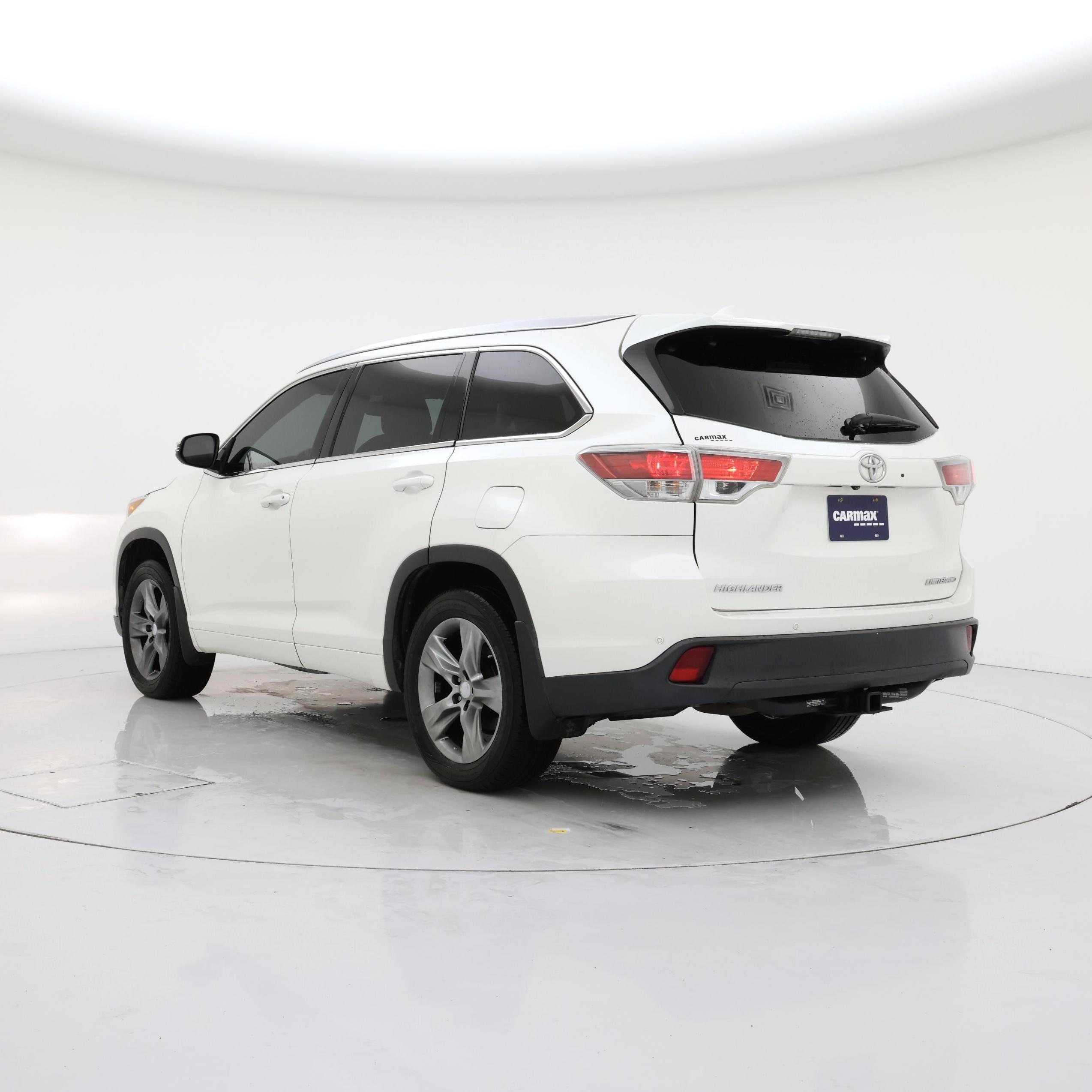 Thumbnail: 2014 Toyota Highlander - 2