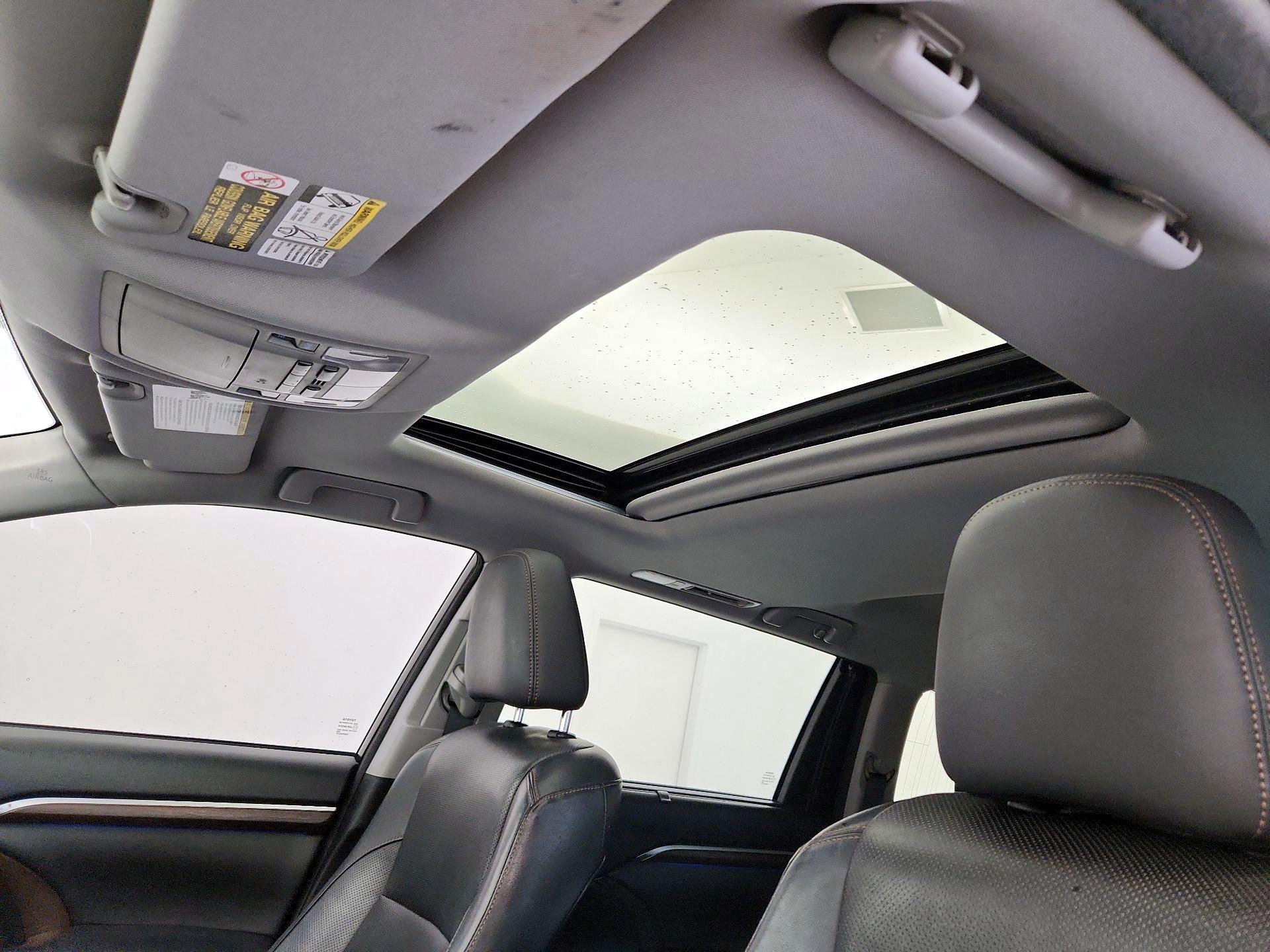 Thumbnail: 2014 Toyota Highlander - 19