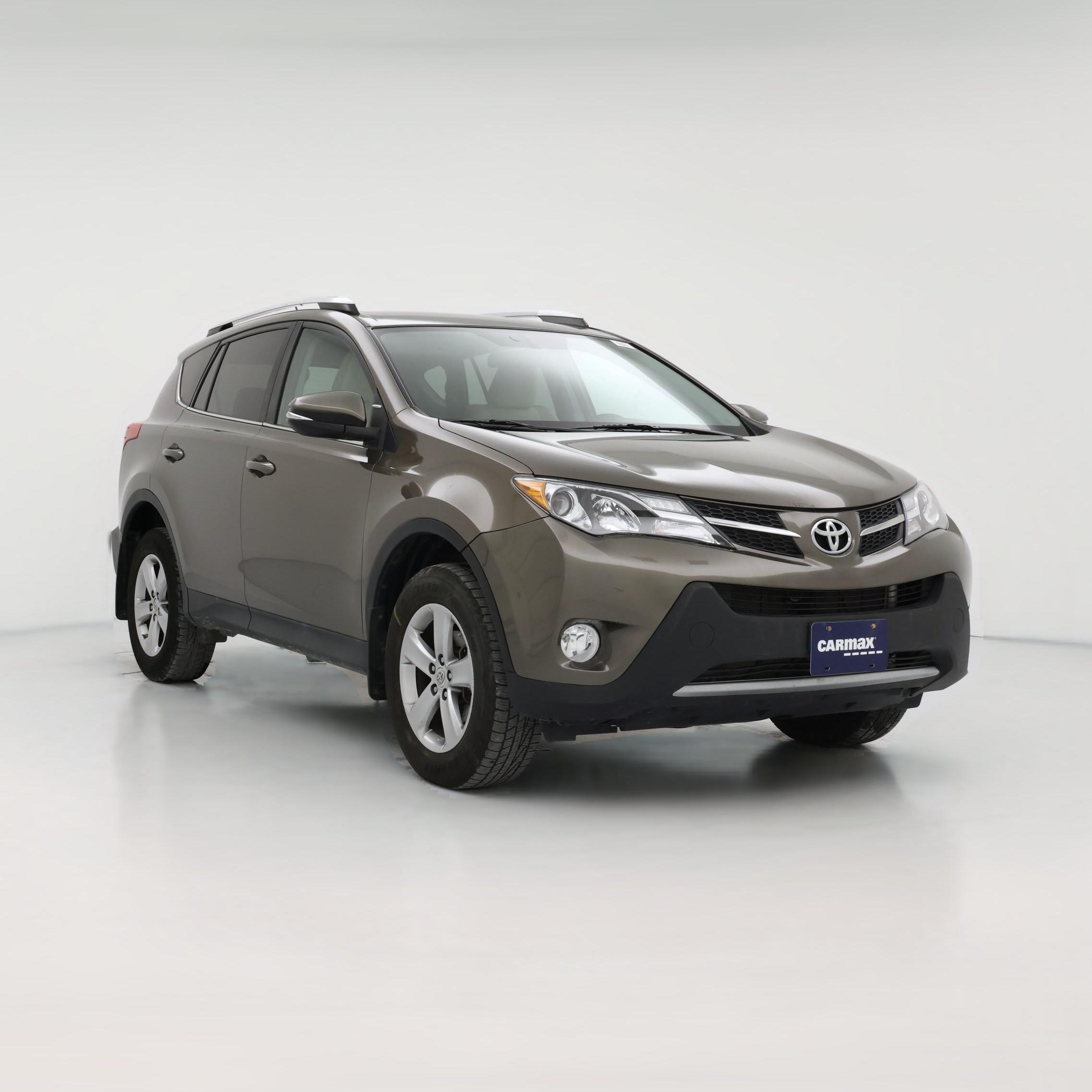 Thumbnail: 2015 Toyota RAV4 - 1