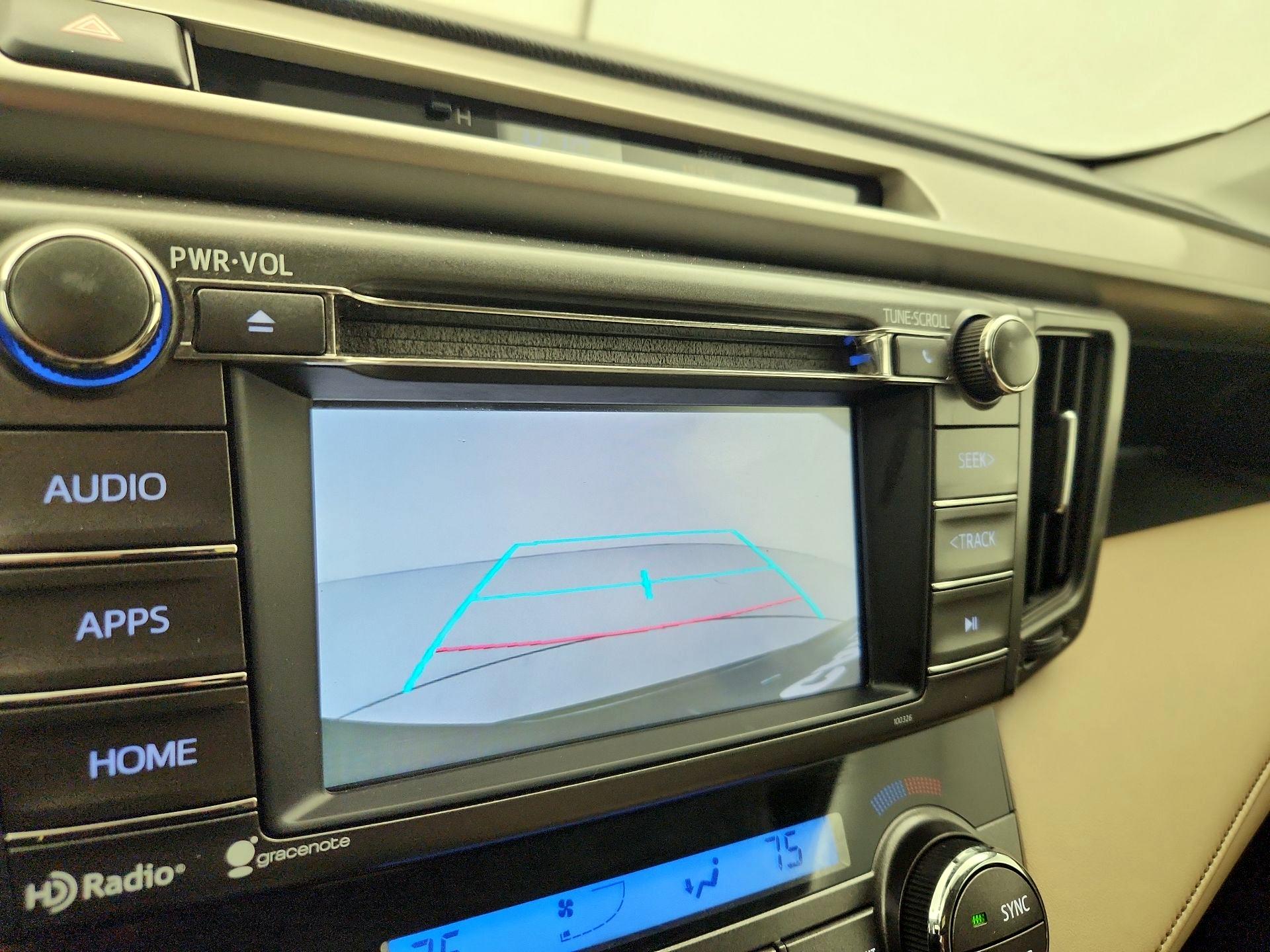 Thumbnail: 2015 Toyota RAV4 - 14