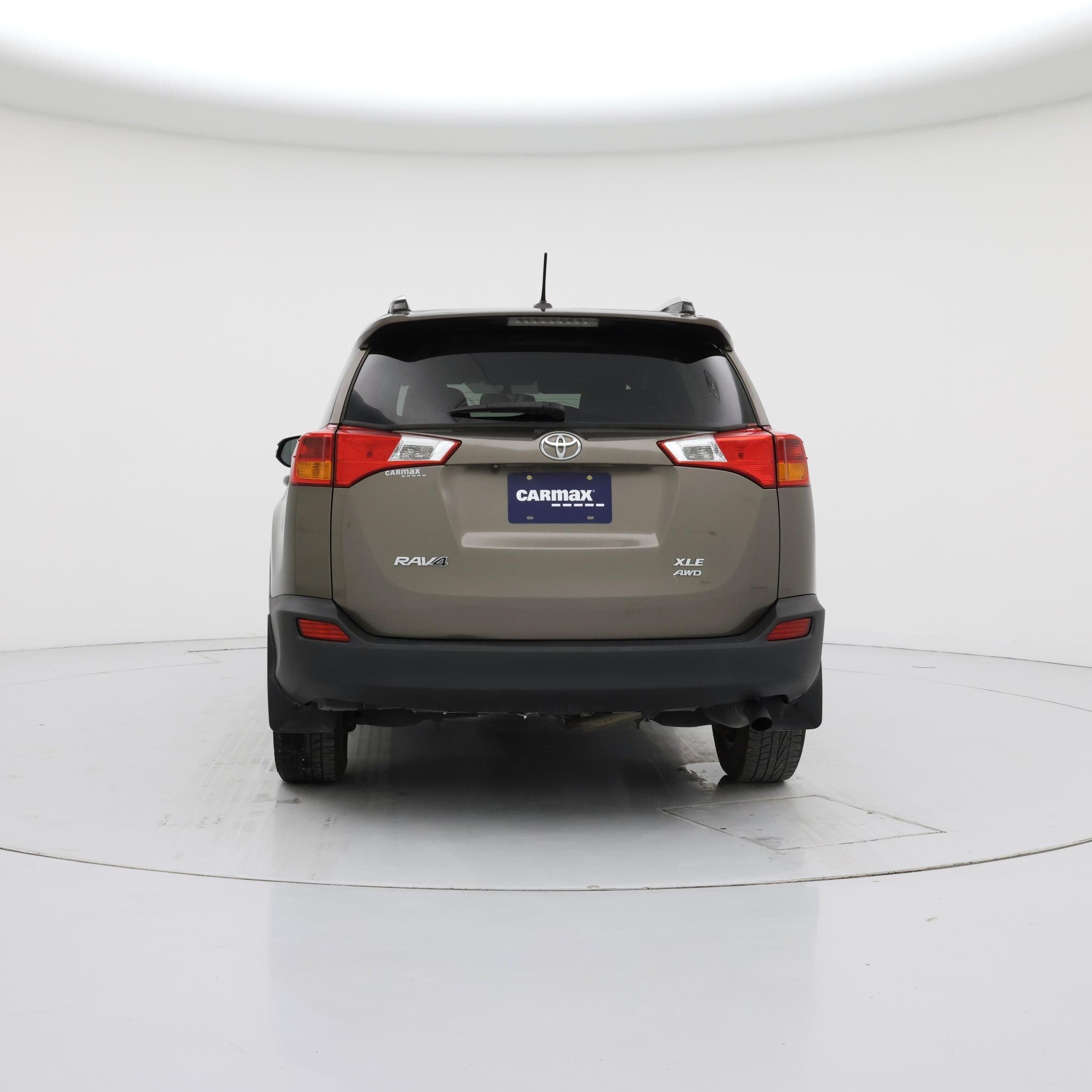Thumbnail: 2015 Toyota RAV4 - 6