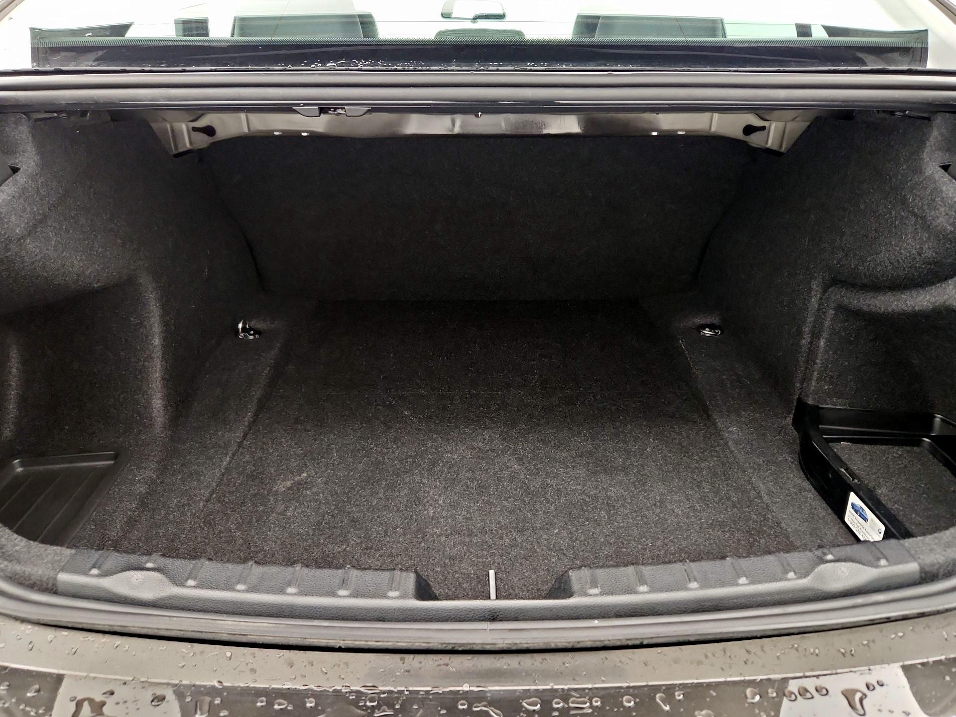 Thumbnail: 2016 BMW 3 Series - 20