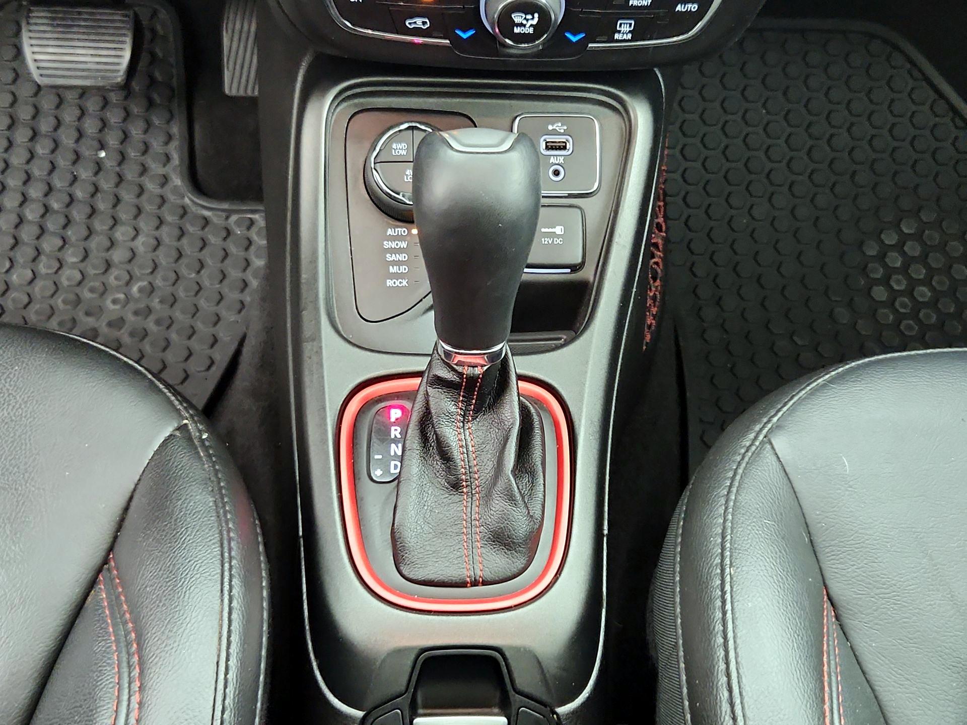 Thumbnail: 2018 Jeep Compass - 17