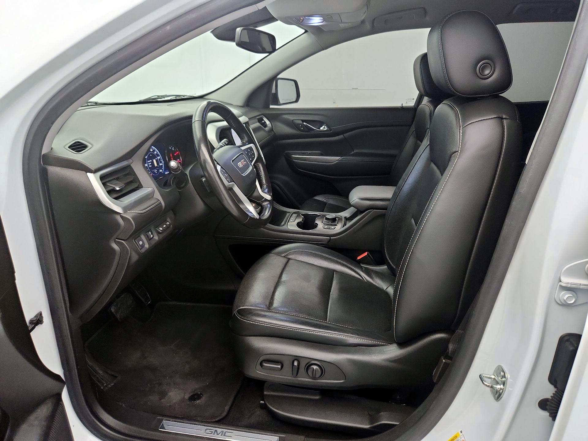 Thumbnail: 2020 GMC Acadia - 11