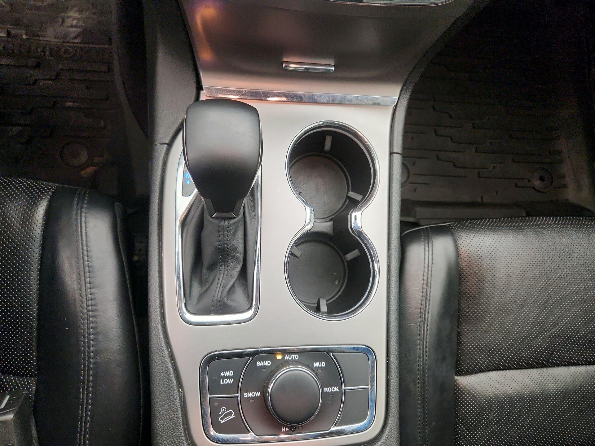 Thumbnail: 2018 Jeep Grand Cherokee - 18