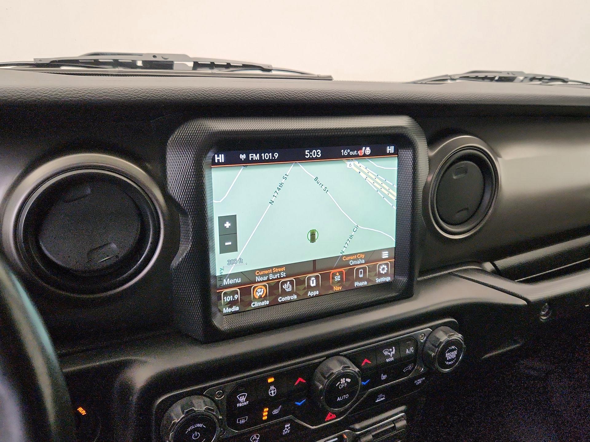 Thumbnail: 2021 Jeep Wrangler - 14