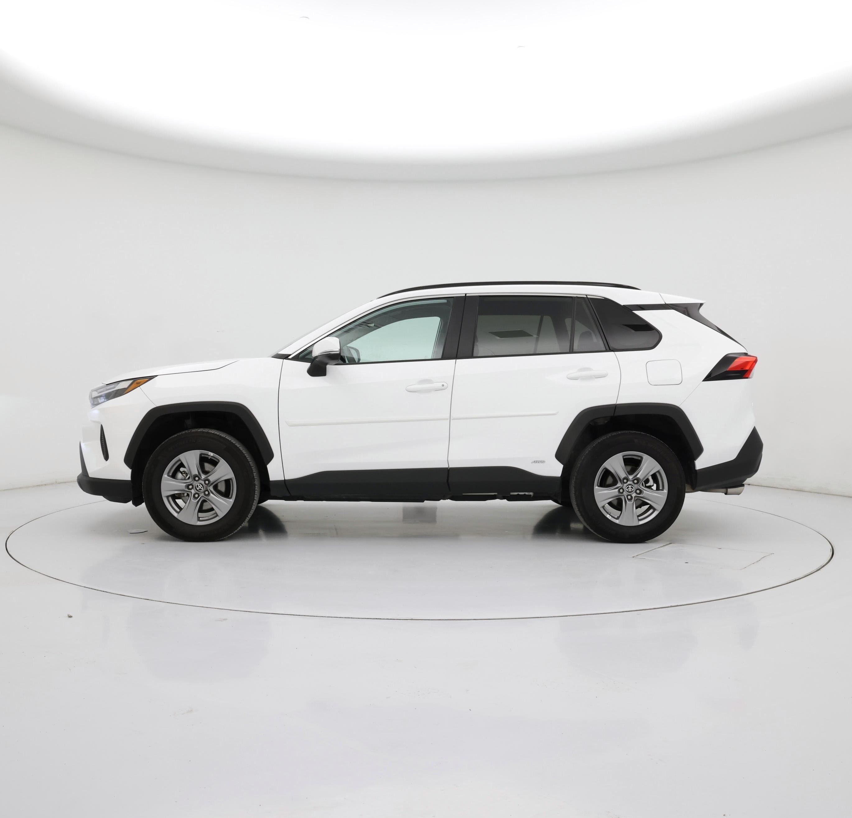 Thumbnail: 2024 Toyota RAV4 - 3