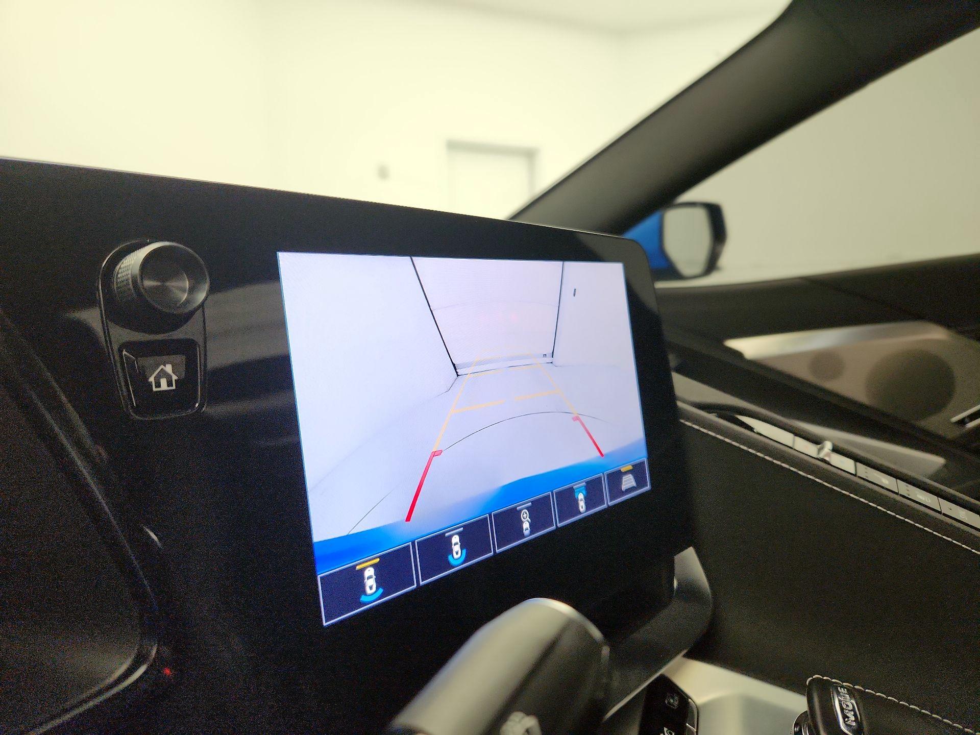 Thumbnail: 2021 Chevrolet Corvette - 15