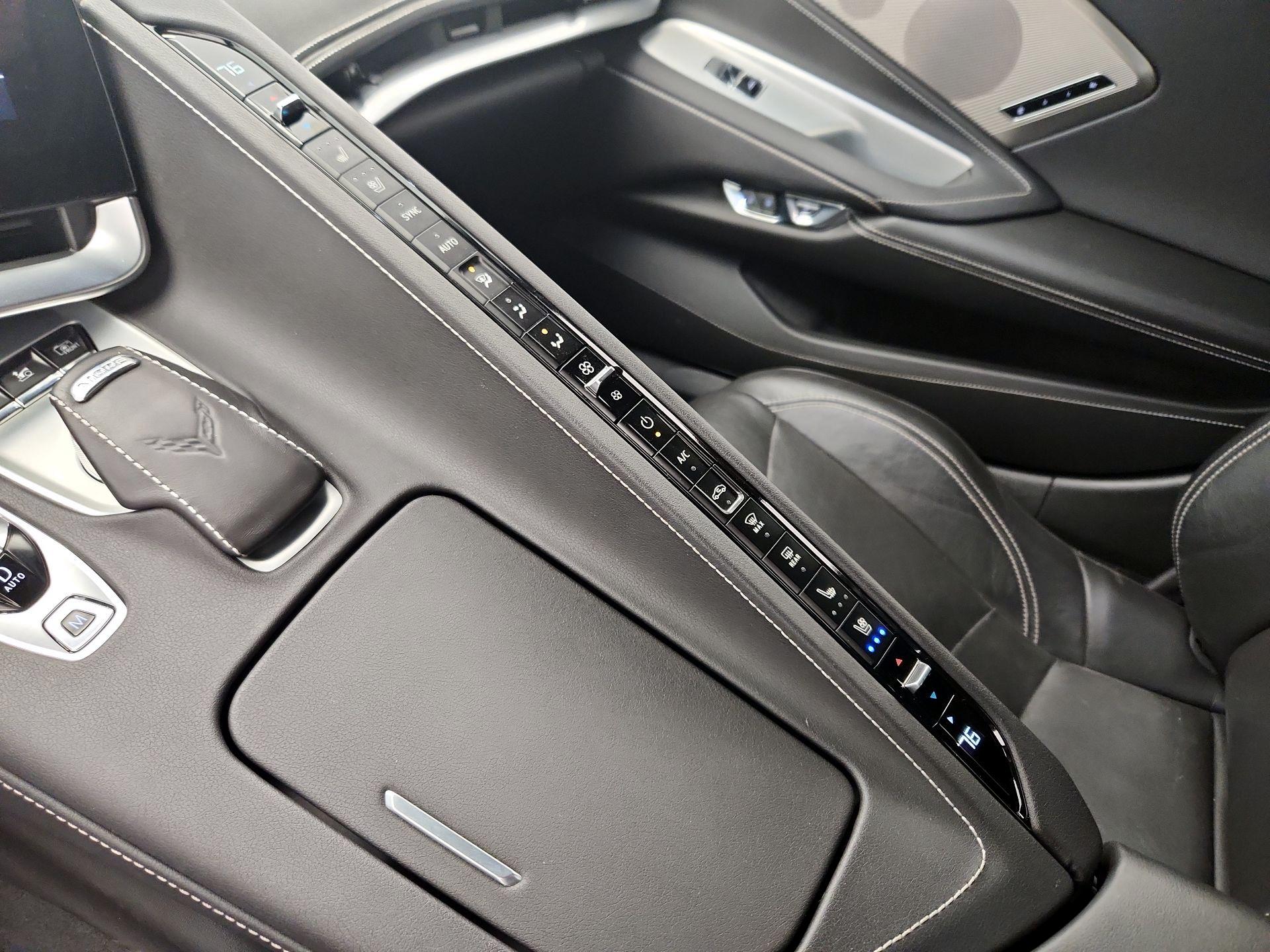 Thumbnail: 2021 Chevrolet Corvette - 17