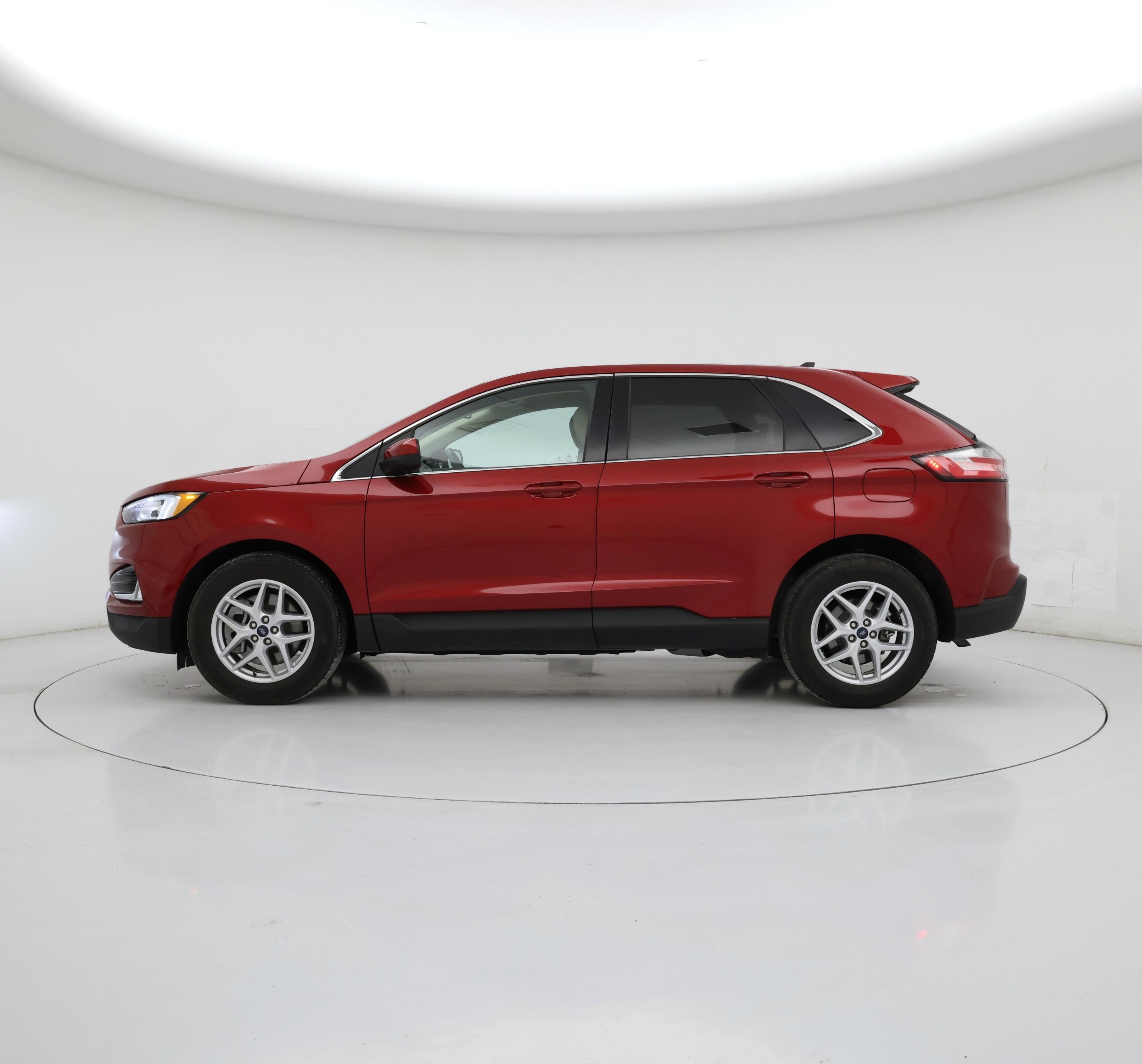 Thumbnail: 2021 Ford Edge - 3
