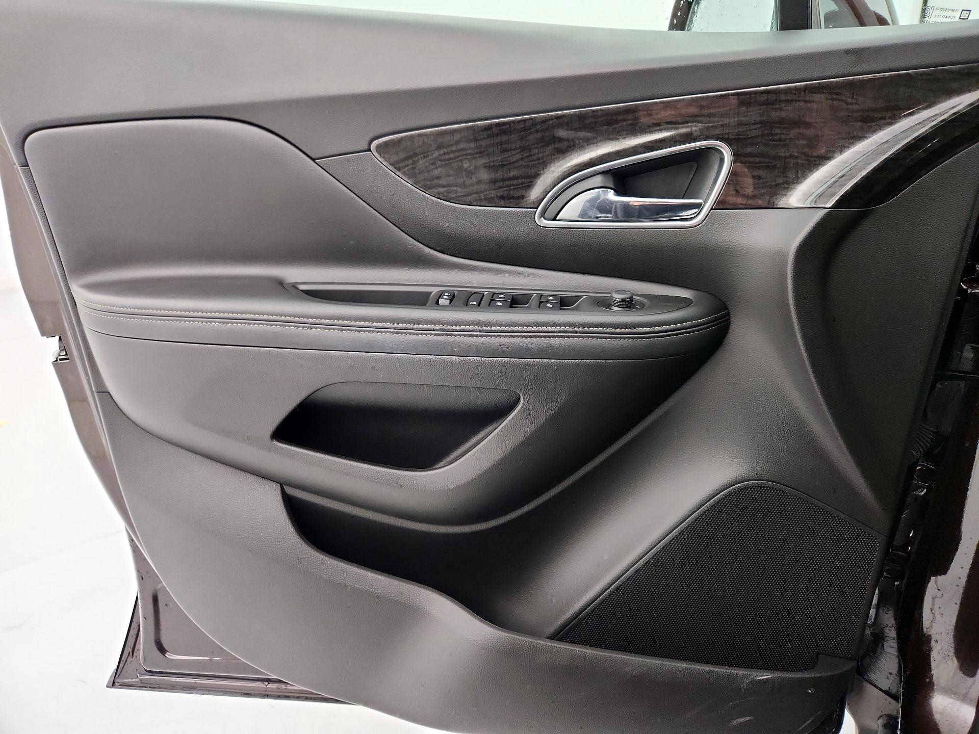 Thumbnail: 2015 Buick Encore - 12