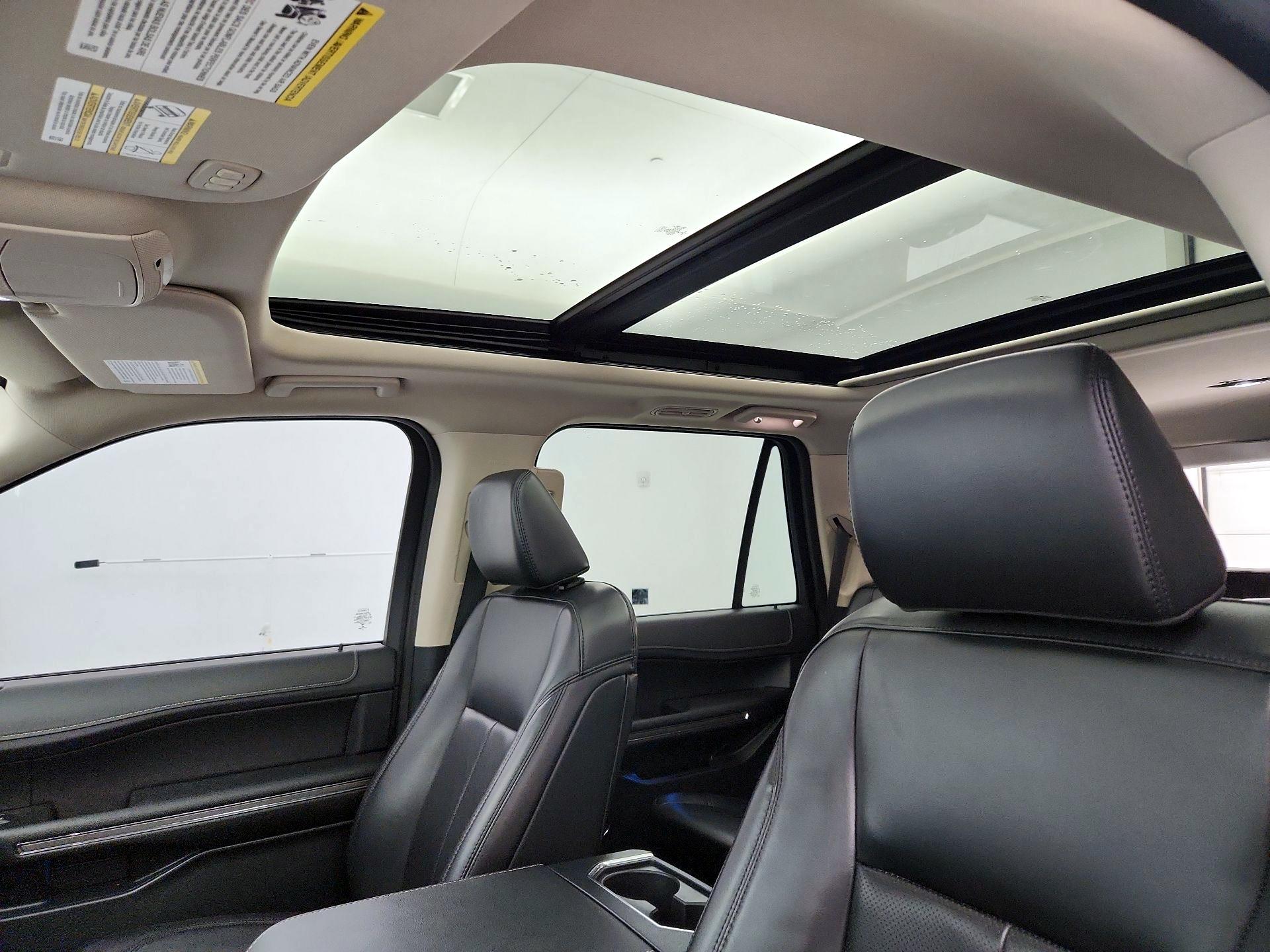 Thumbnail: 2022 Ford Expedition - 20