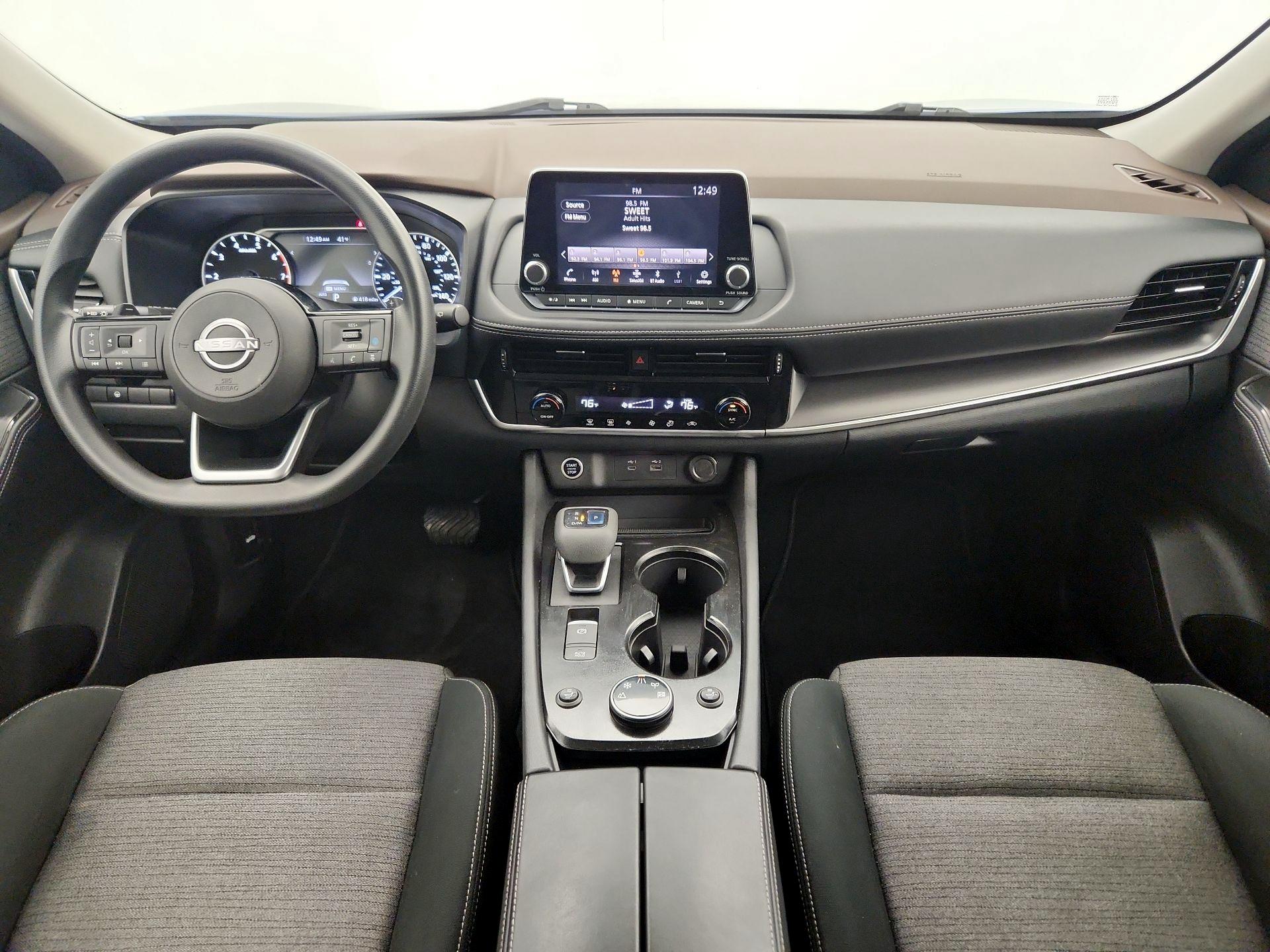 Thumbnail: 2022 Nissan Rogue - 9