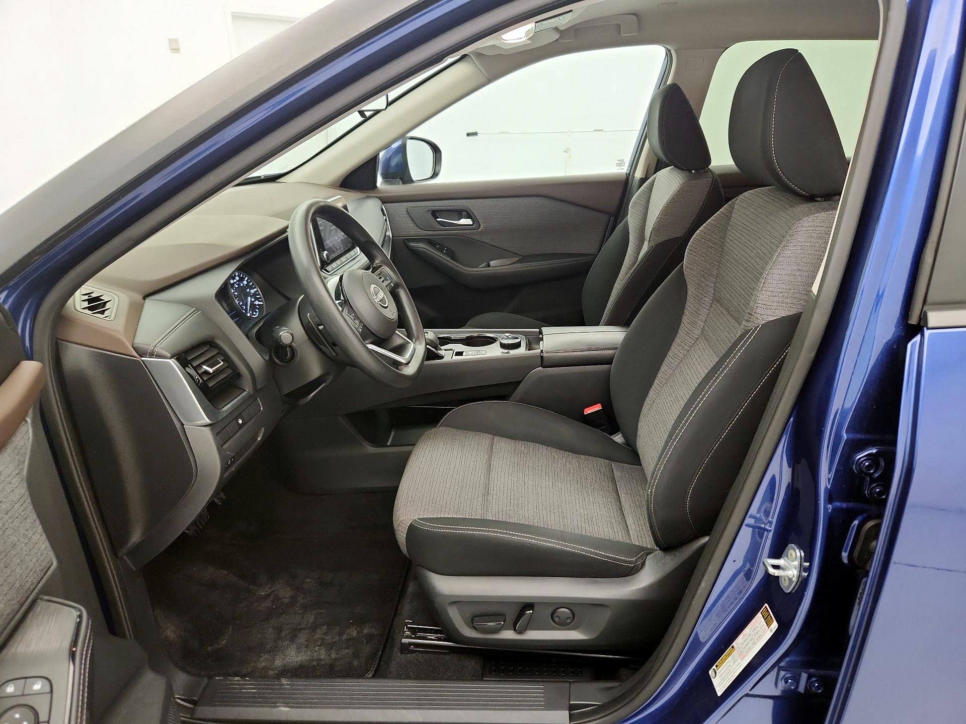 Thumbnail: 2022 Nissan Rogue - 11