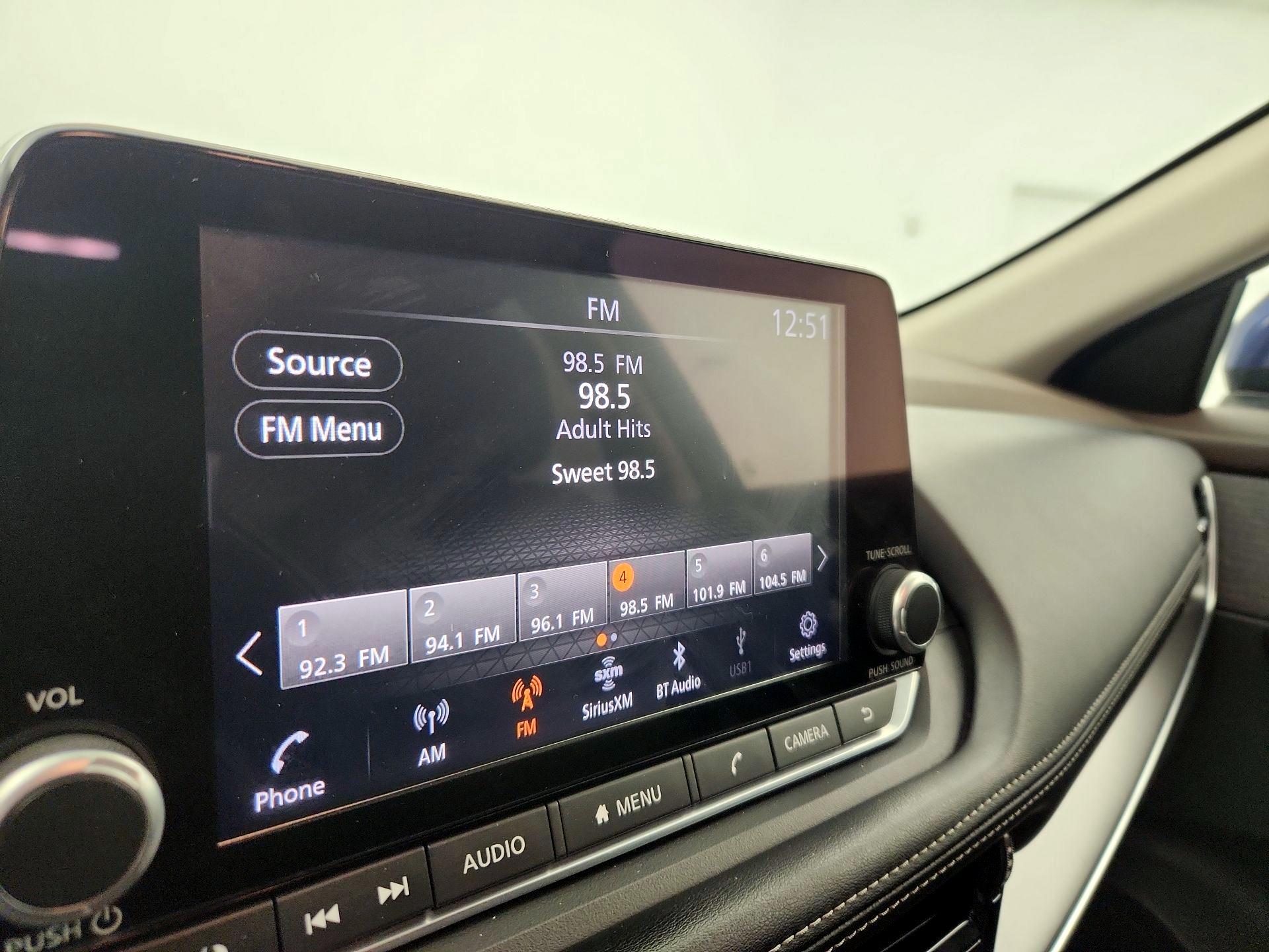 Thumbnail: 2022 Nissan Rogue - 15