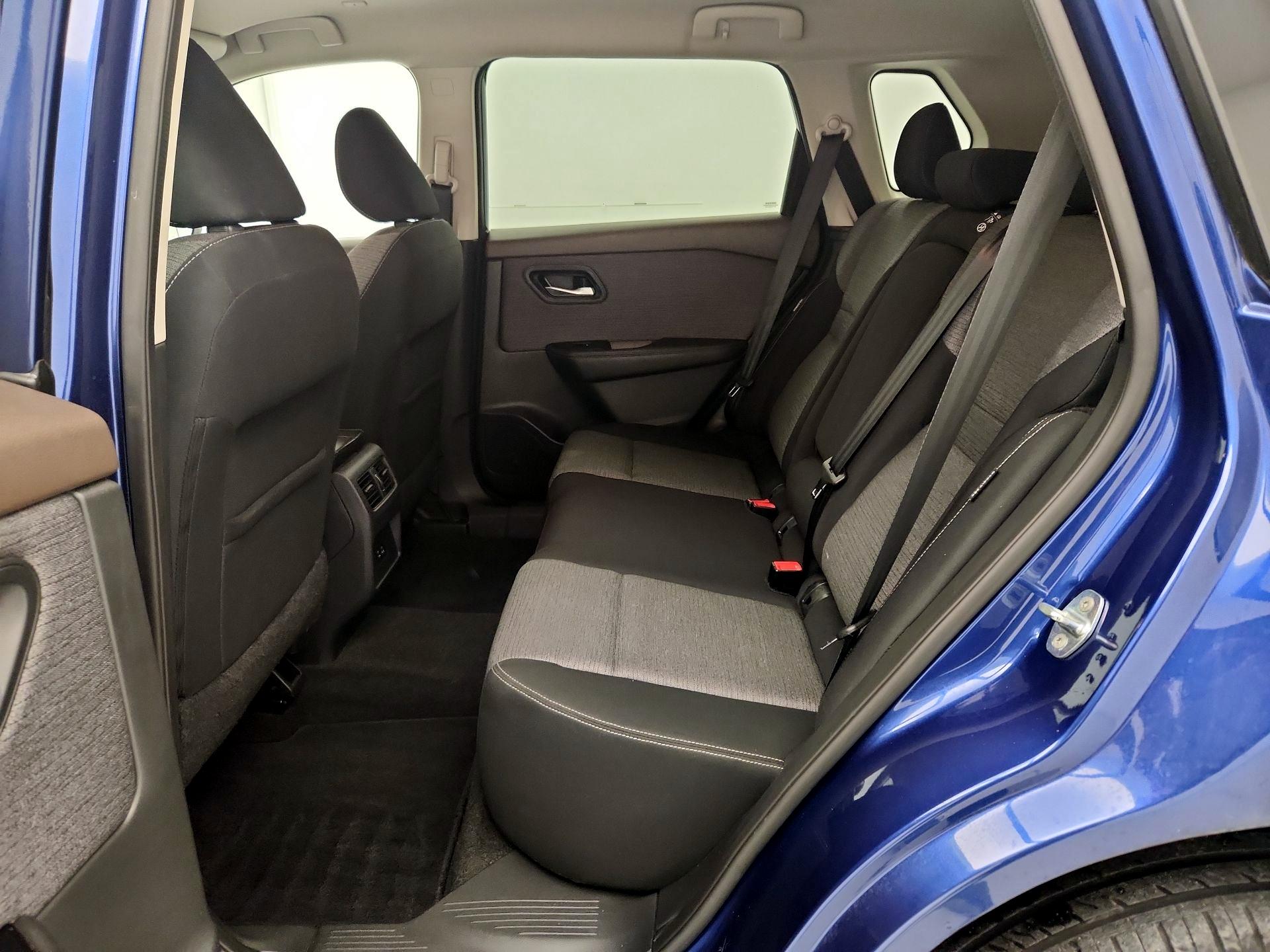 Thumbnail: 2022 Nissan Rogue - 19