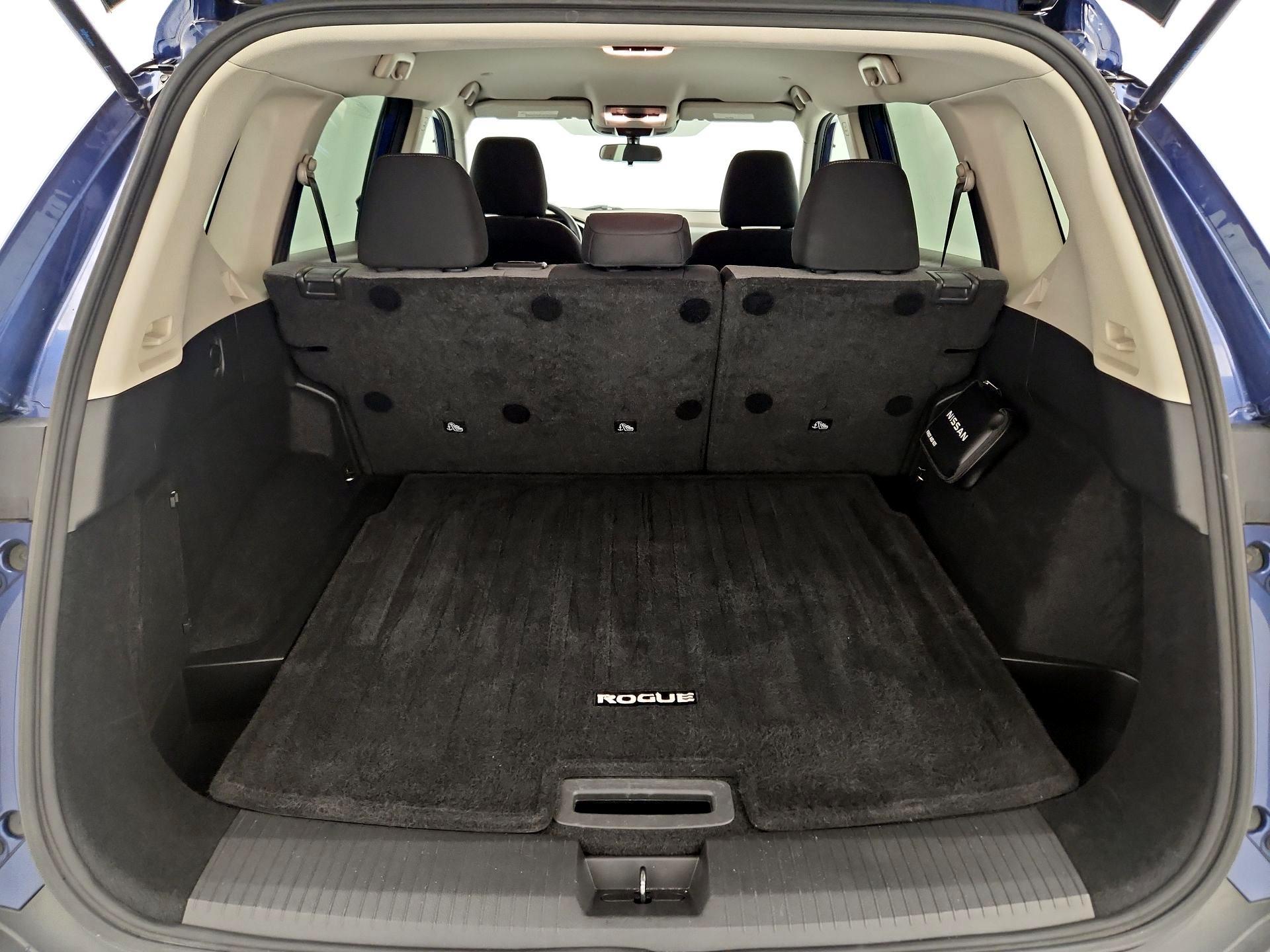 Thumbnail: 2022 Nissan Rogue - 20