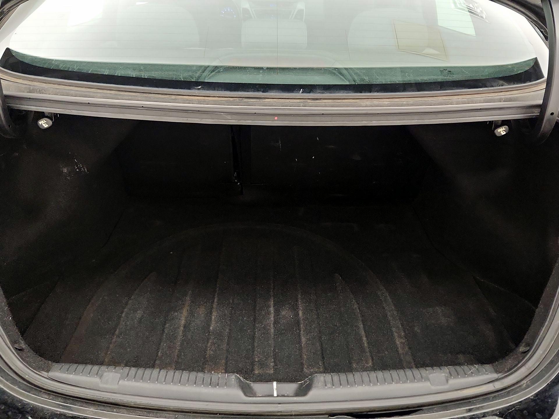 Thumbnail: 2014 Hyundai Elantra - 20