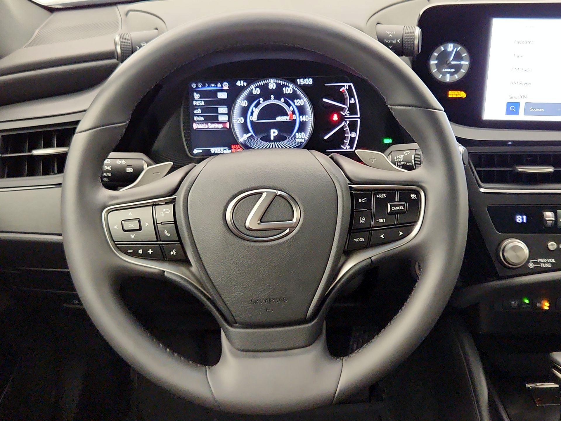 Thumbnail: 2023 Lexus ES - 10