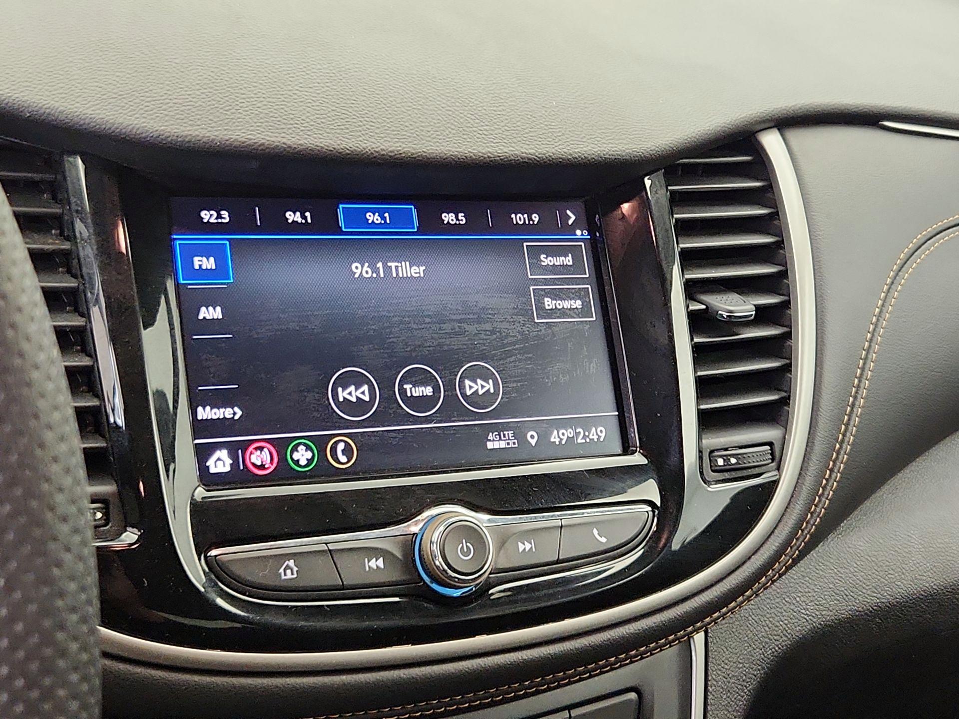 Thumbnail: 2020 Chevrolet Trax - 15