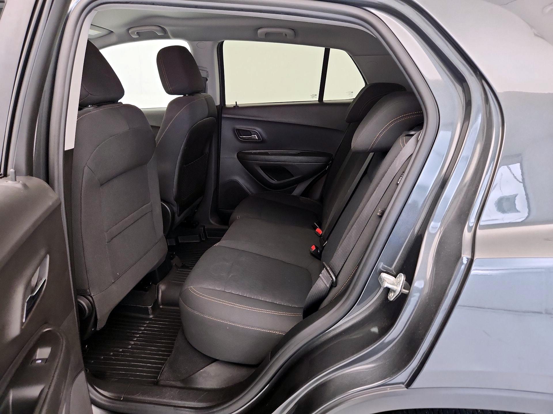 Thumbnail: 2020 Chevrolet Trax - 19