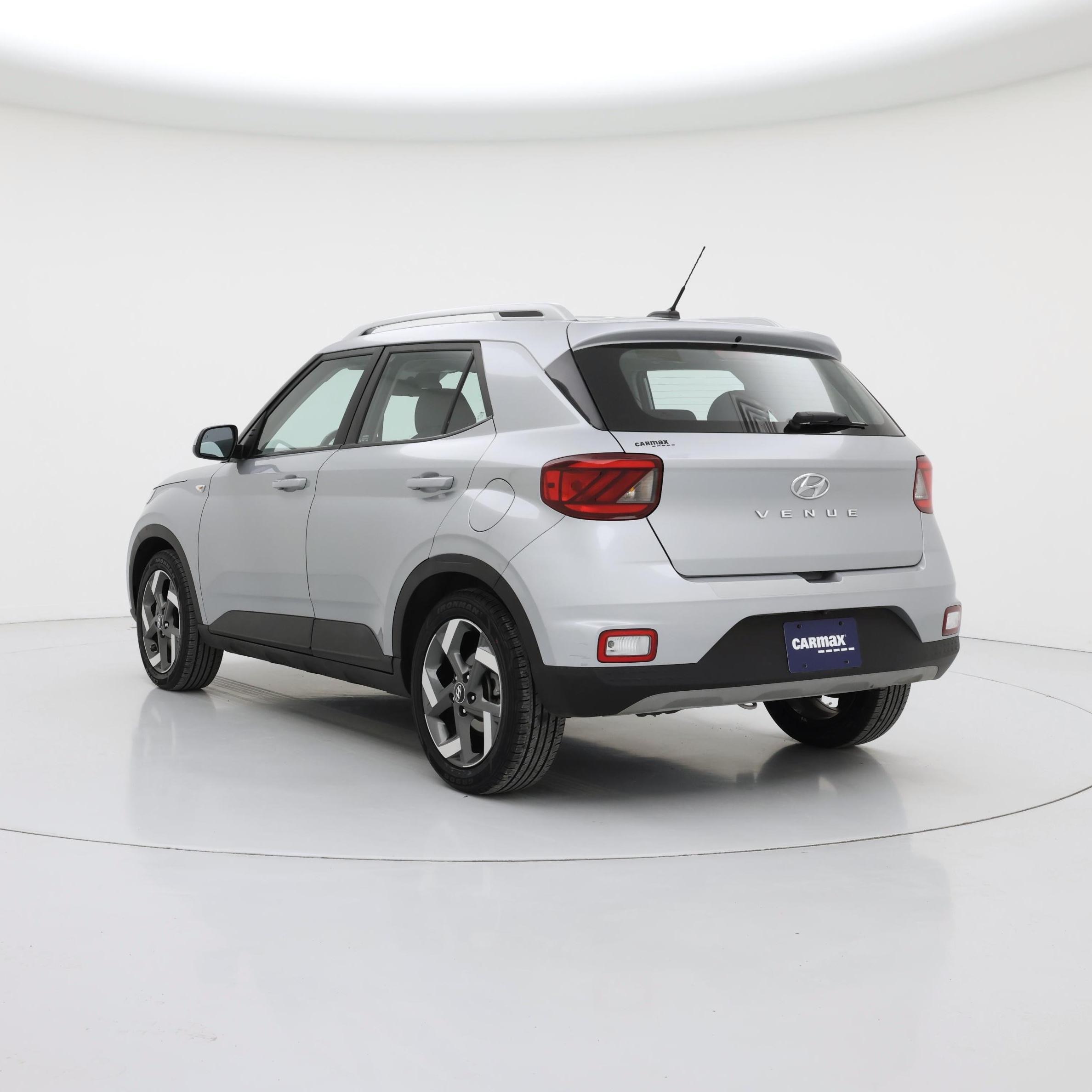 Thumbnail: 2023 Hyundai Venue - 2