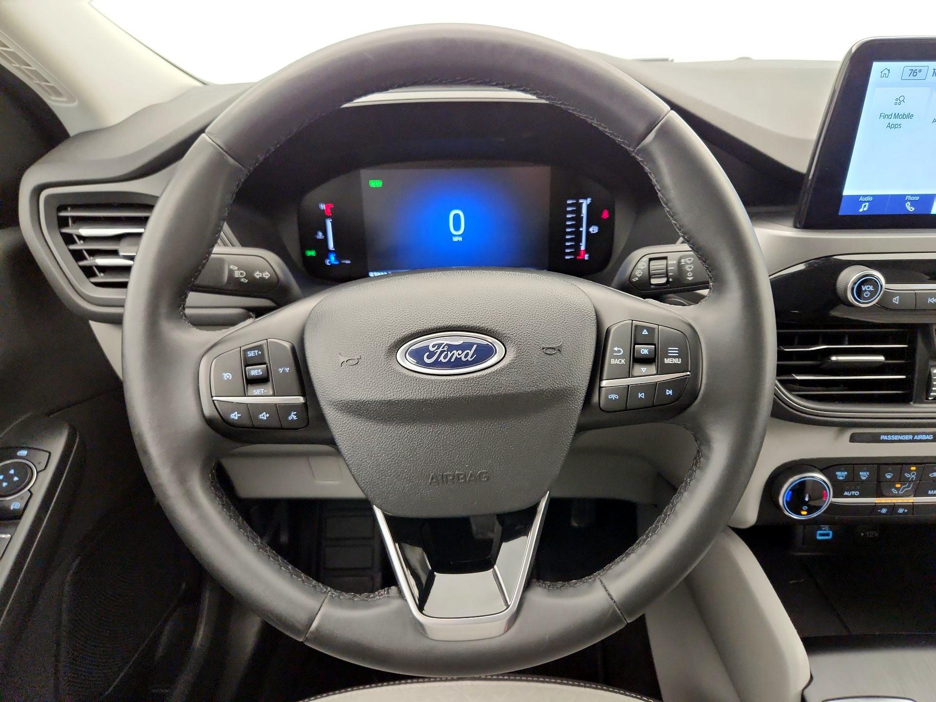 Thumbnail: 2023 Ford Escape - 10