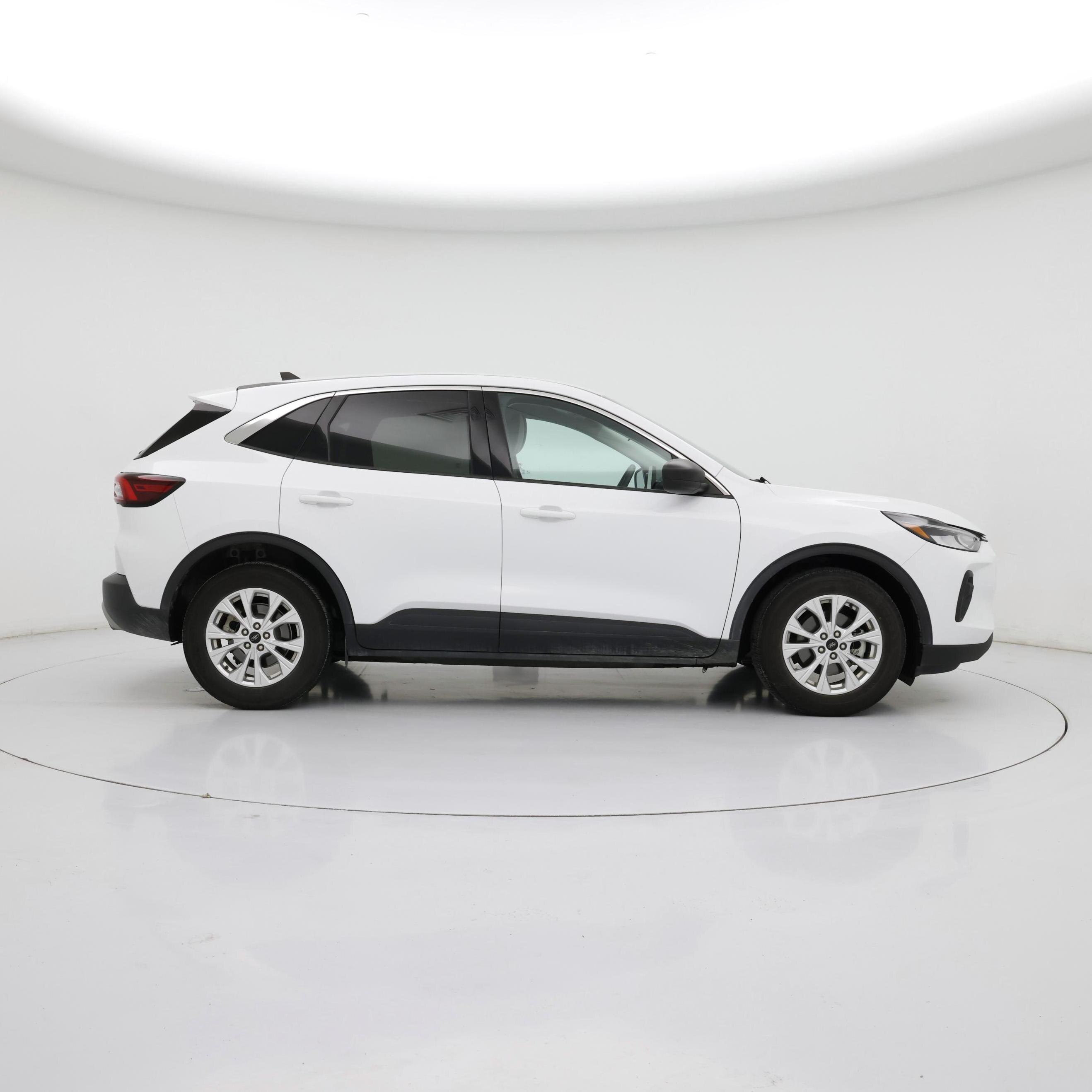 Thumbnail: 2023 Ford Escape - 7