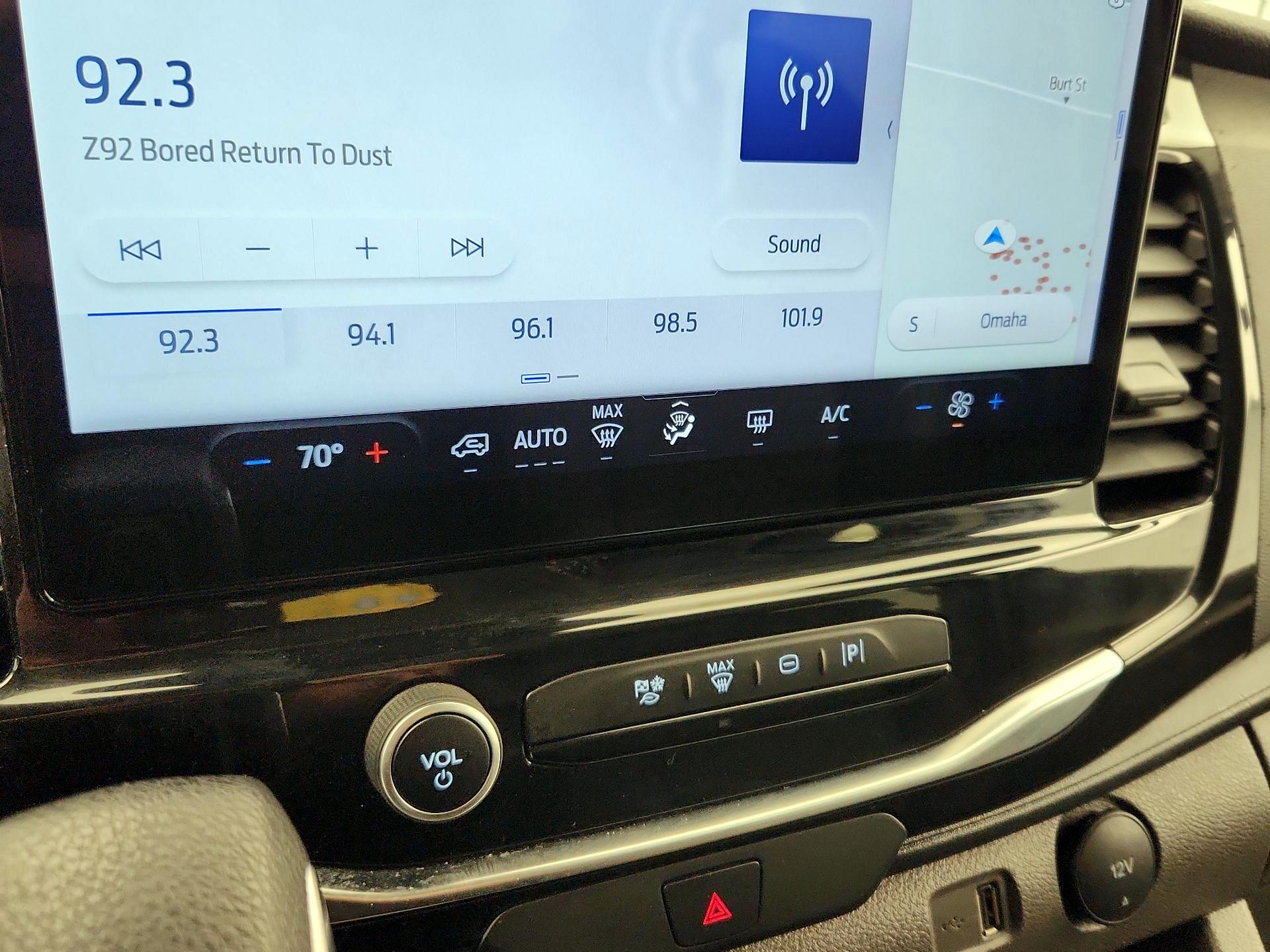 Thumbnail: 2023 Ford Transit Series - 17