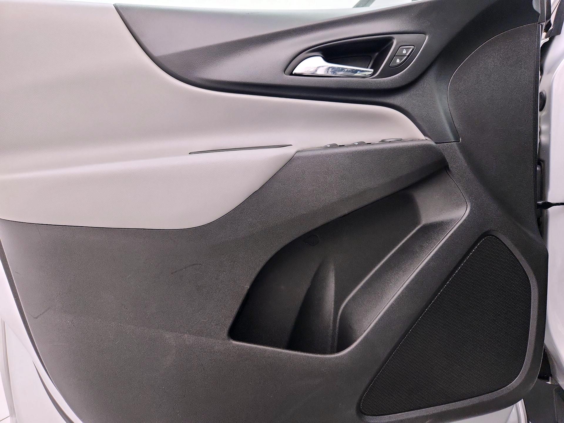 Thumbnail: 2021 Chevrolet Equinox - 12