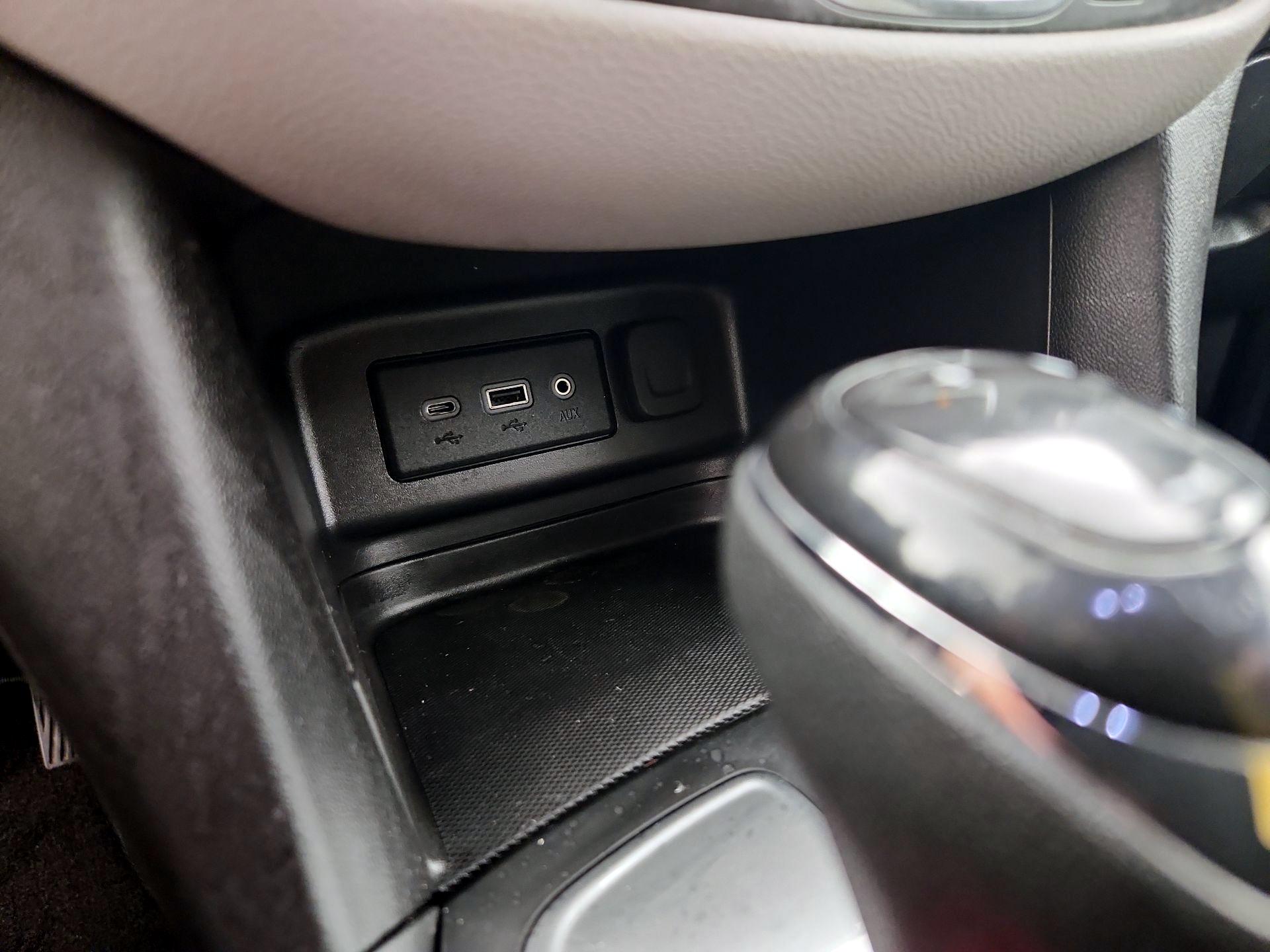 Thumbnail: 2021 Chevrolet Equinox - 18