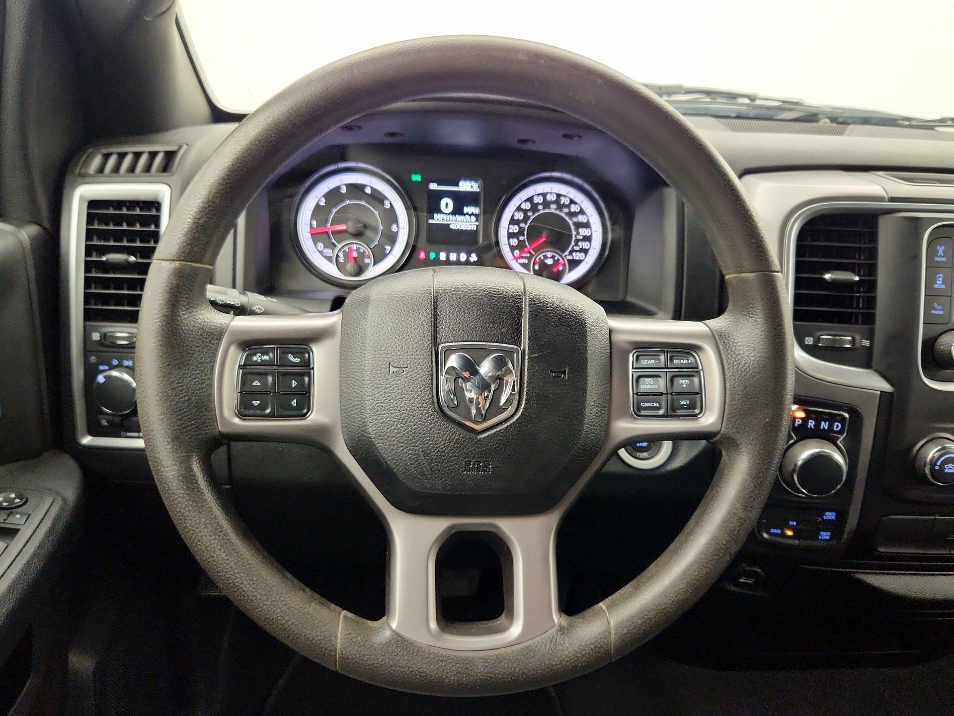 Thumbnail: 2022 RAM 1500 Classic - 10