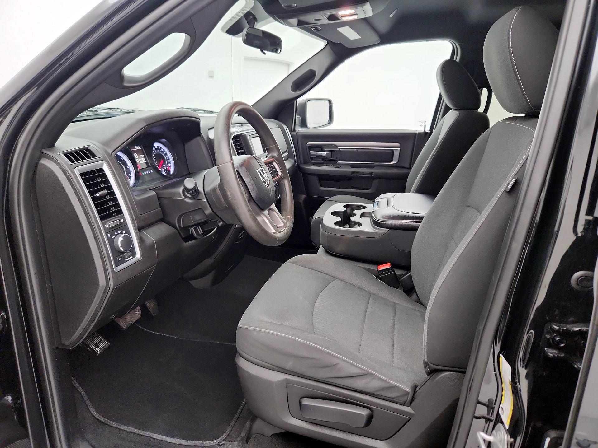 Thumbnail: 2022 RAM 1500 Classic - 11