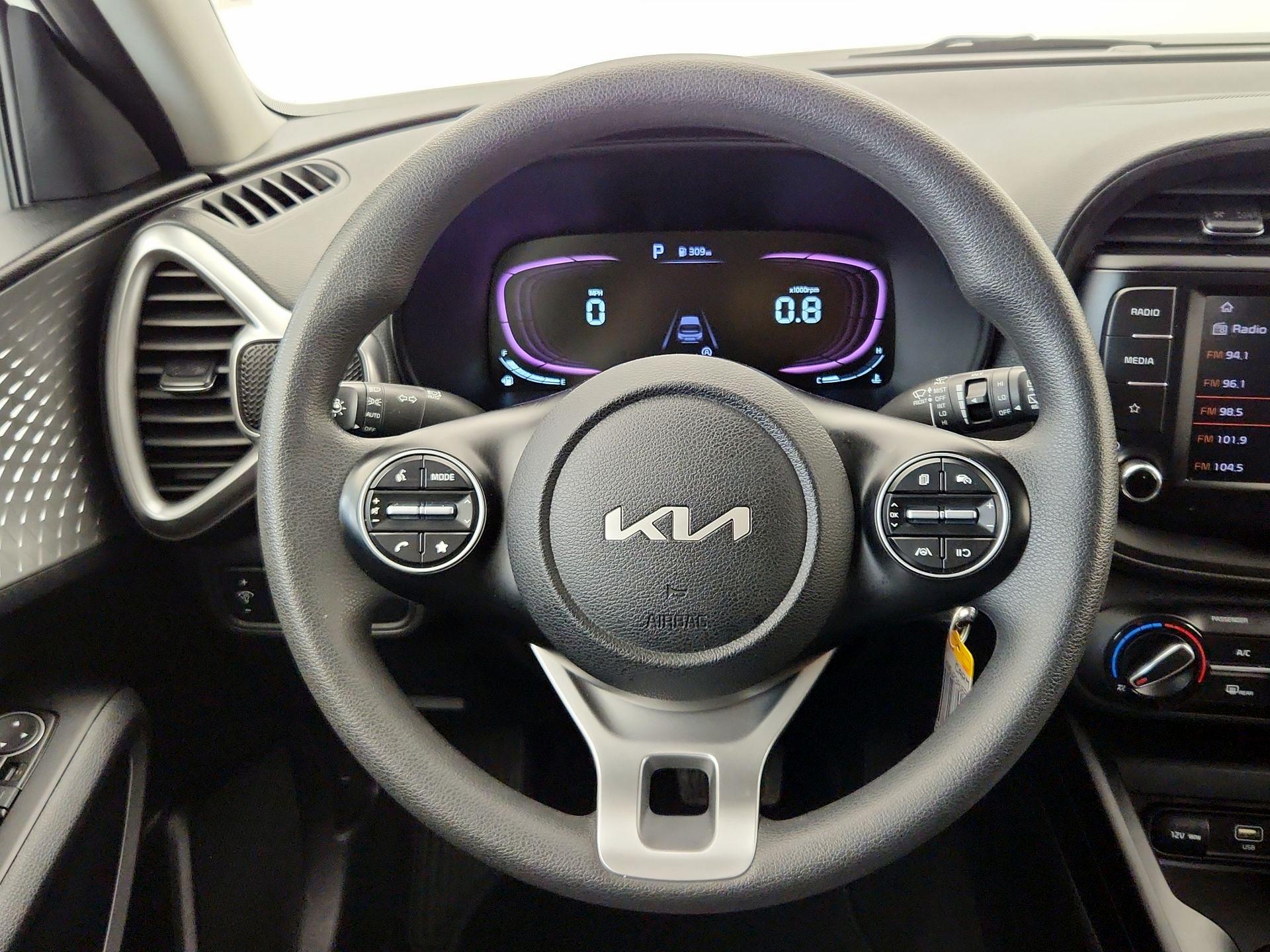 Thumbnail: 2023 Kia Soul - 10