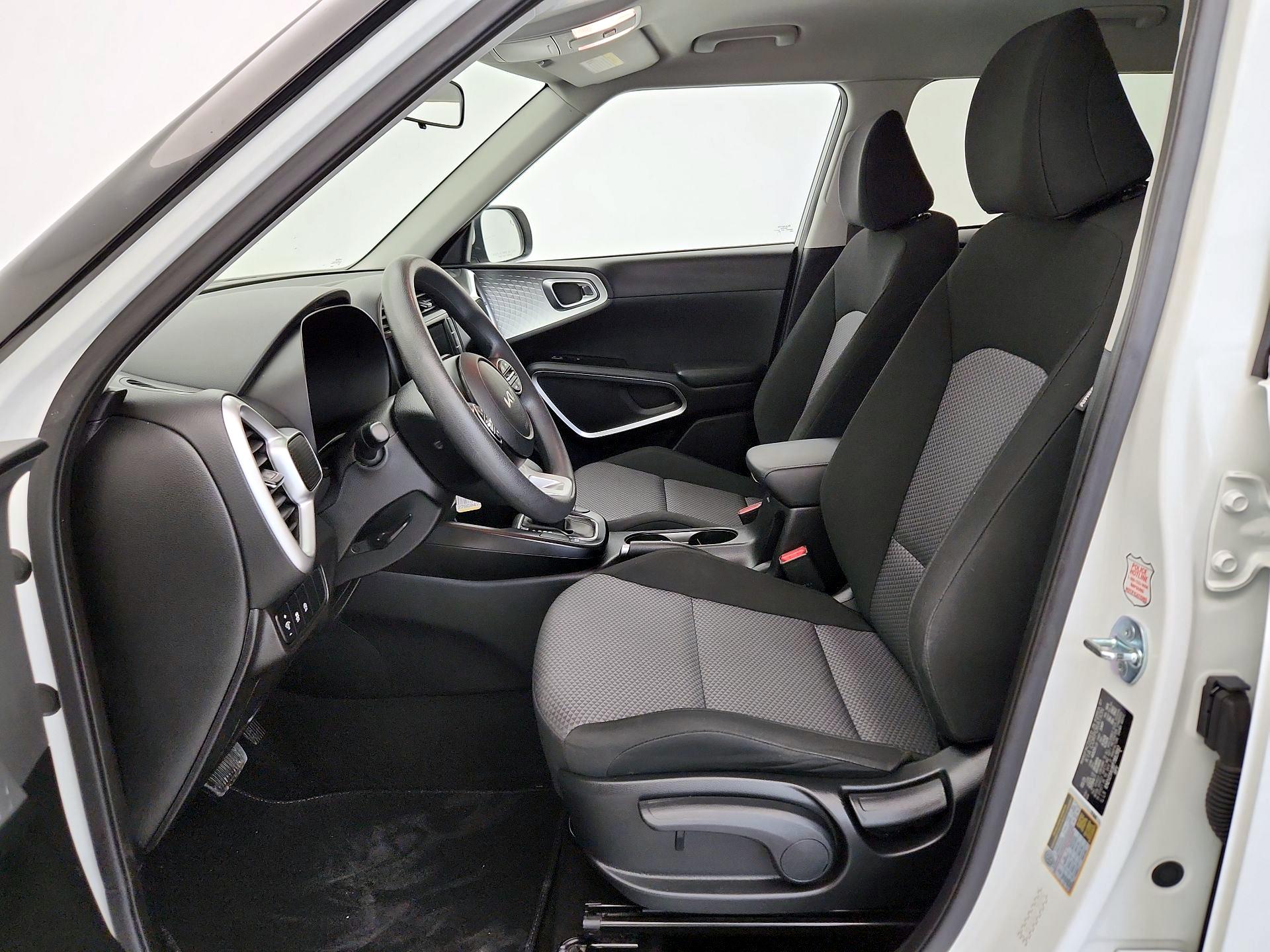 Thumbnail: 2023 Kia Soul - 11