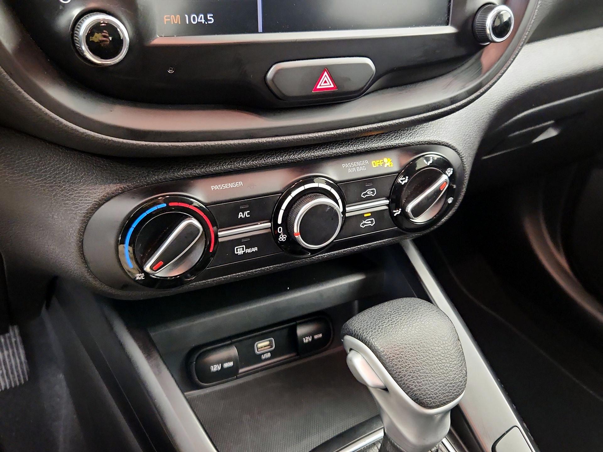 Thumbnail: 2023 Kia Soul - 16