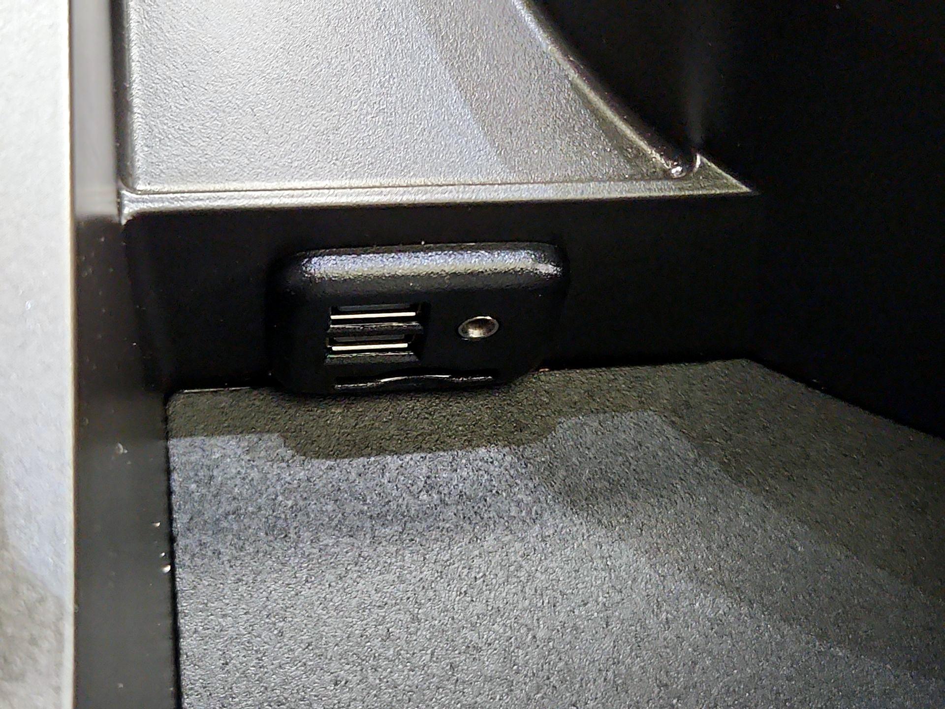 Thumbnail: 2023 Chevrolet Camaro - 17