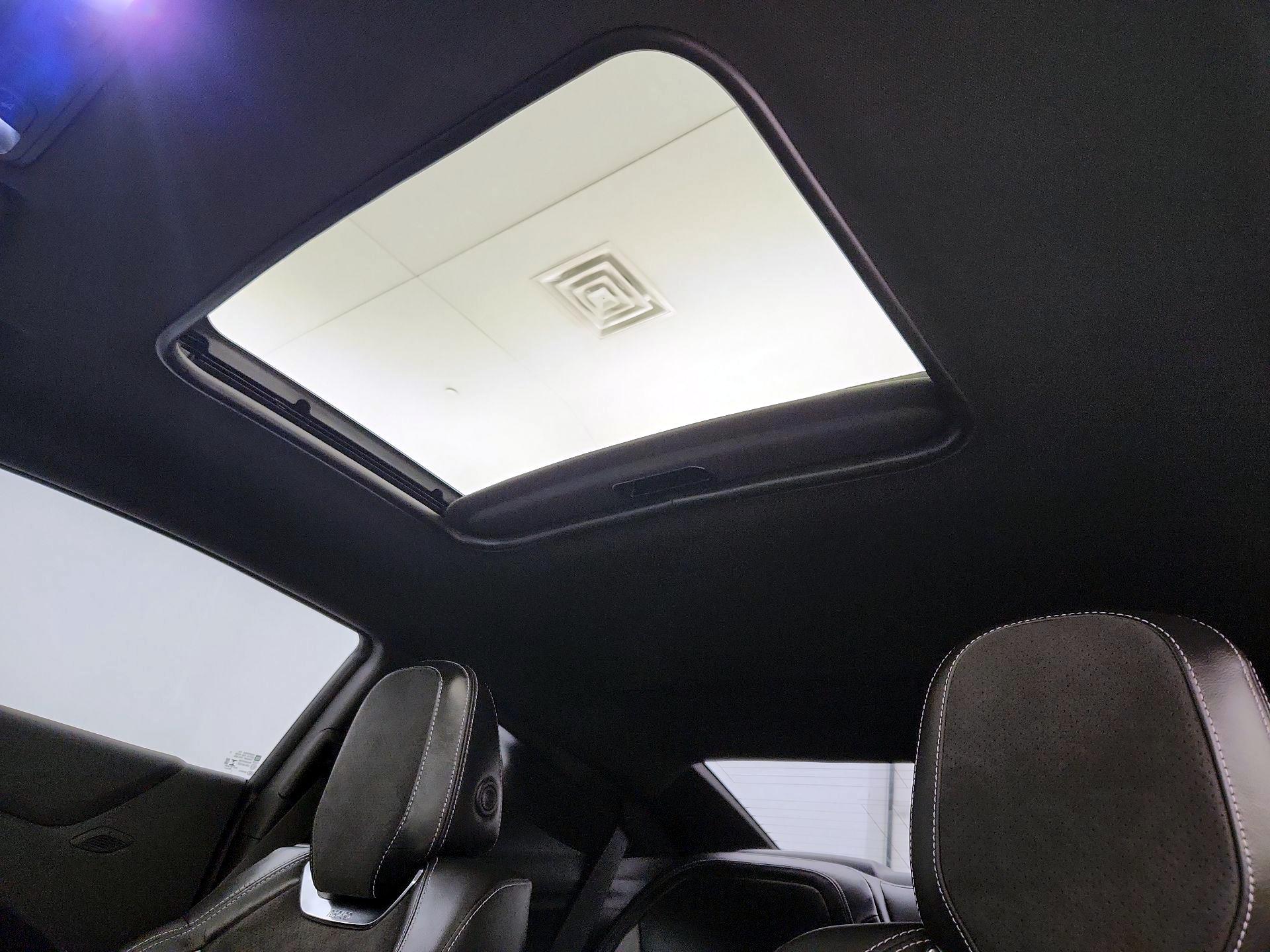 Thumbnail: 2023 Chevrolet Camaro - 18