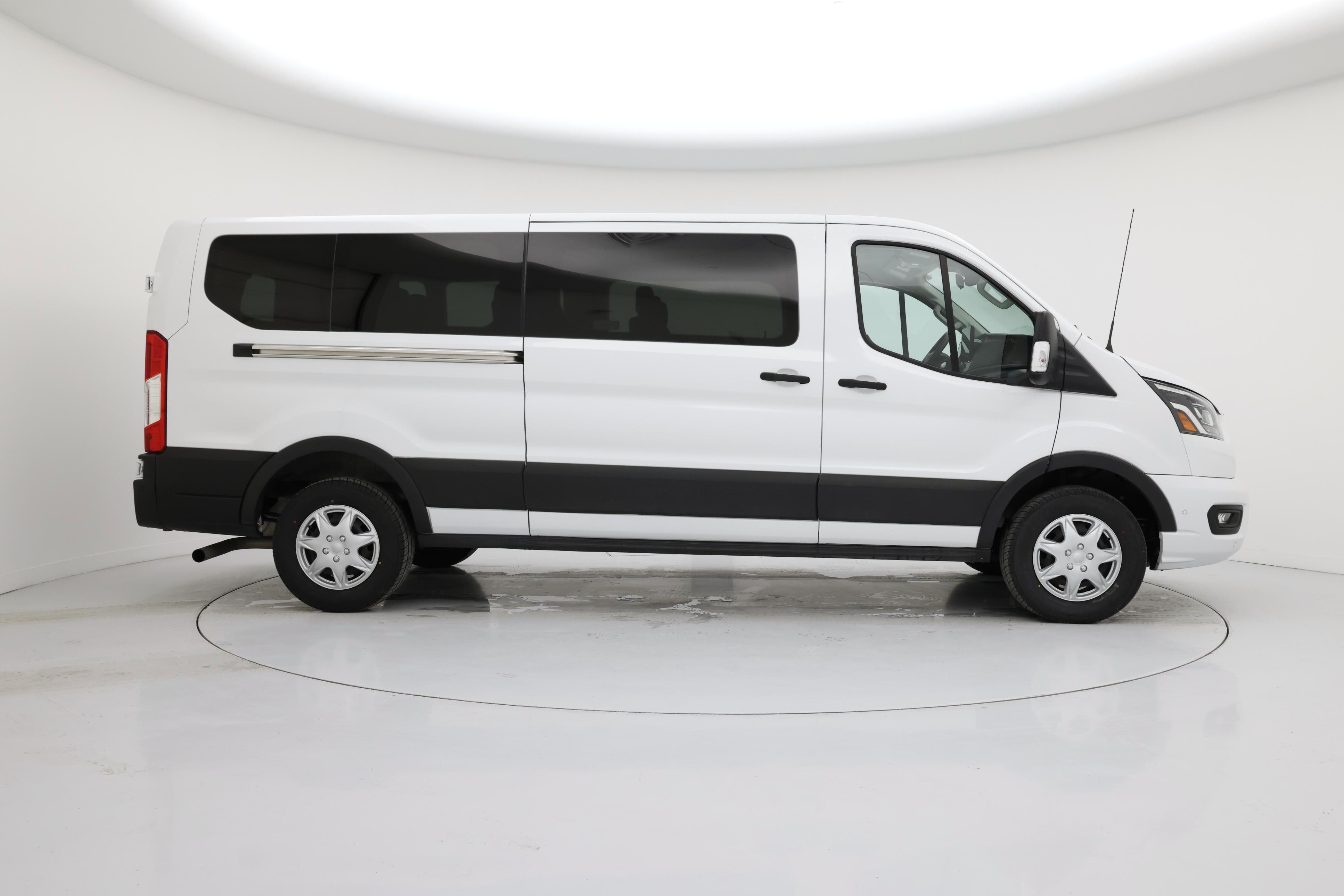 Thumbnail: 2023 Ford Transit Series - 7