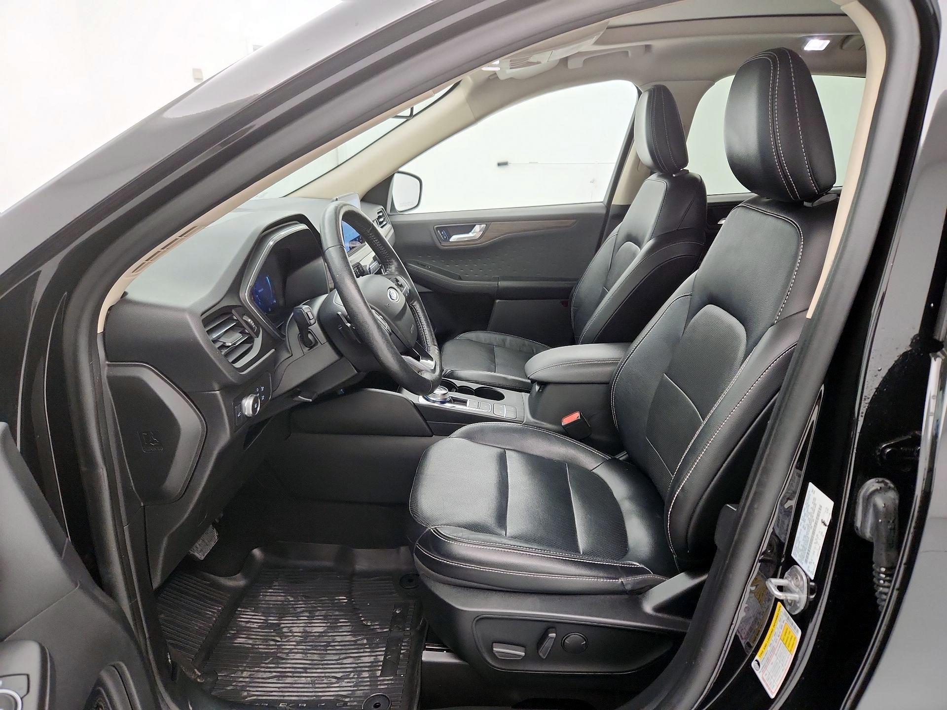 Thumbnail: 2020 Ford Escape - 11