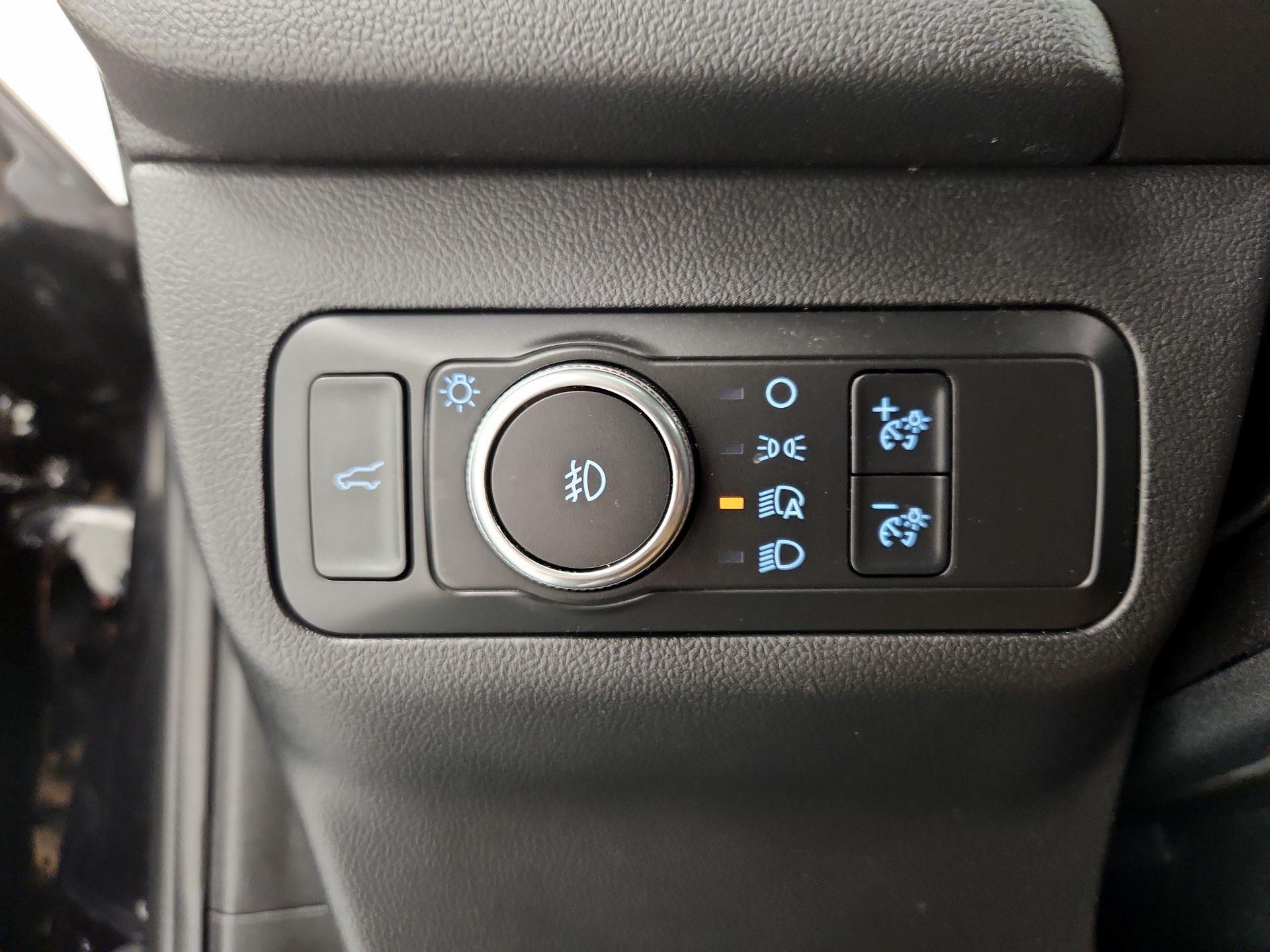 Thumbnail: 2020 Ford Escape - 13